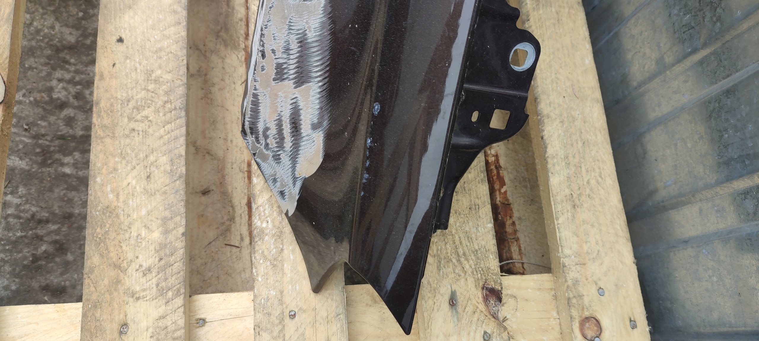 fender right front right front Mercedes GLA 156