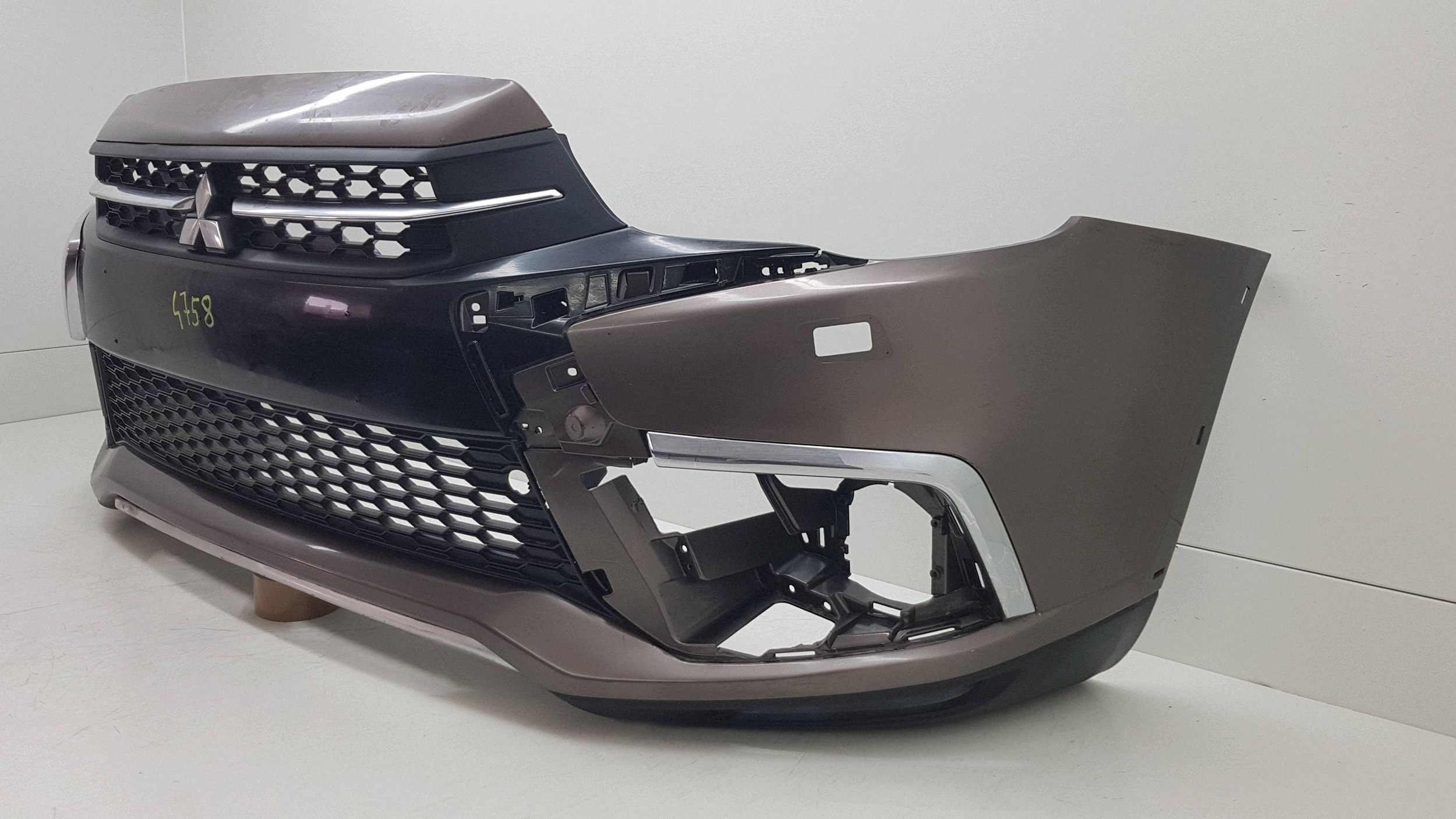 MITSUBISHI ASX LIFT 2016 - bumper front 640J025ZZ