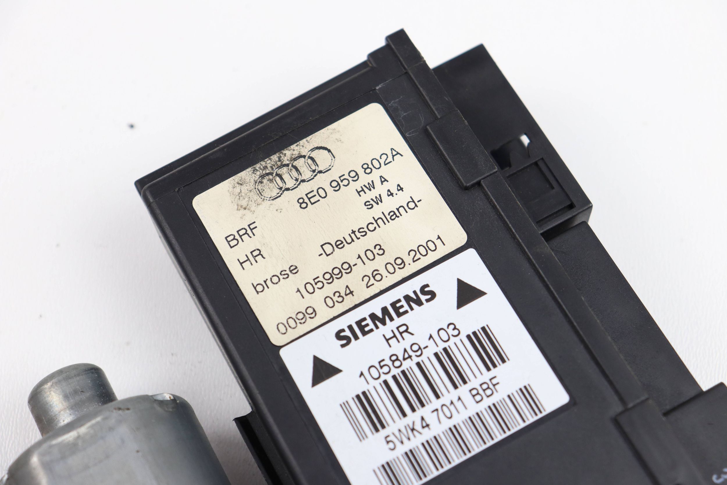 AUDI A4 B6 Motor Fenster links heck hinten 8E0959802A