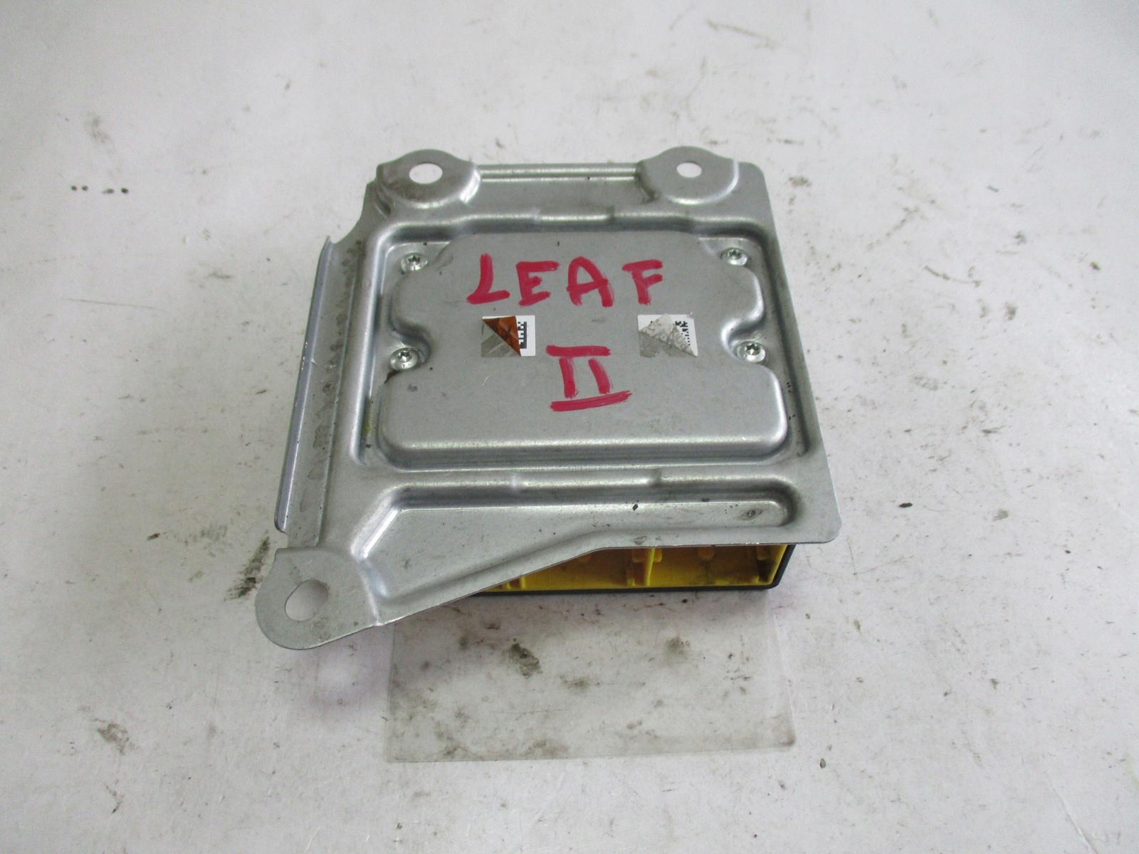 Модуль датчика подушки безпеки Nissan Leaf II 988205sh0b