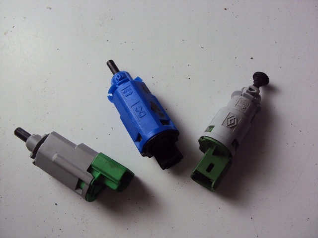 ДАТЧИКИ ПЕДАЛІ RENAULT TWINGO III 16 R