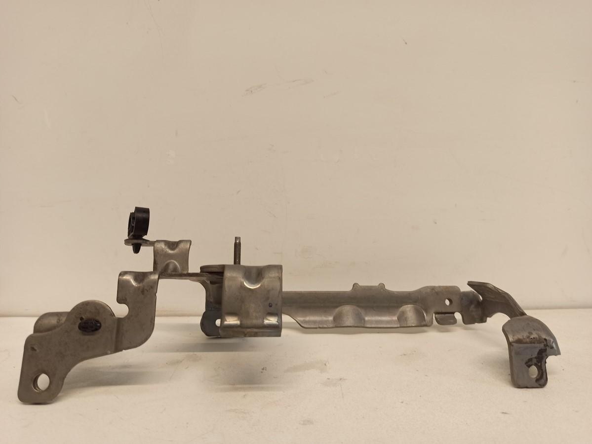 DACIA DUSTER КРІПЛЕННЯ 175B12335R