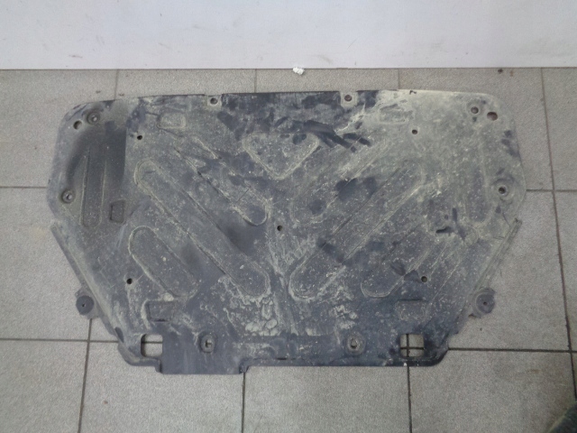 OSŁONA BATERII MERCEDES GLA H247 1.3 HYBRYDA 2019- Producent części Mercedes-Benz OE