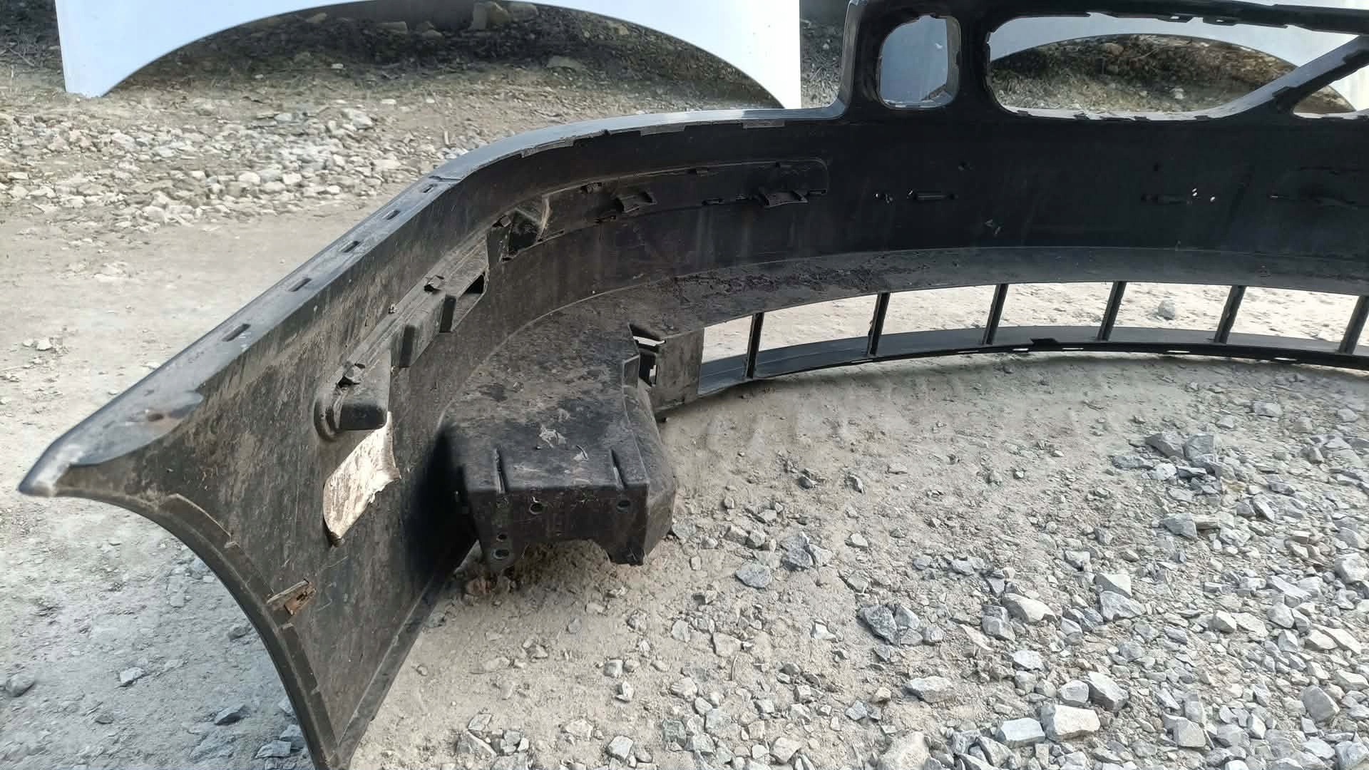 bumper SAAB 9-3 93 przedlift 02-07 colour 279 front front
