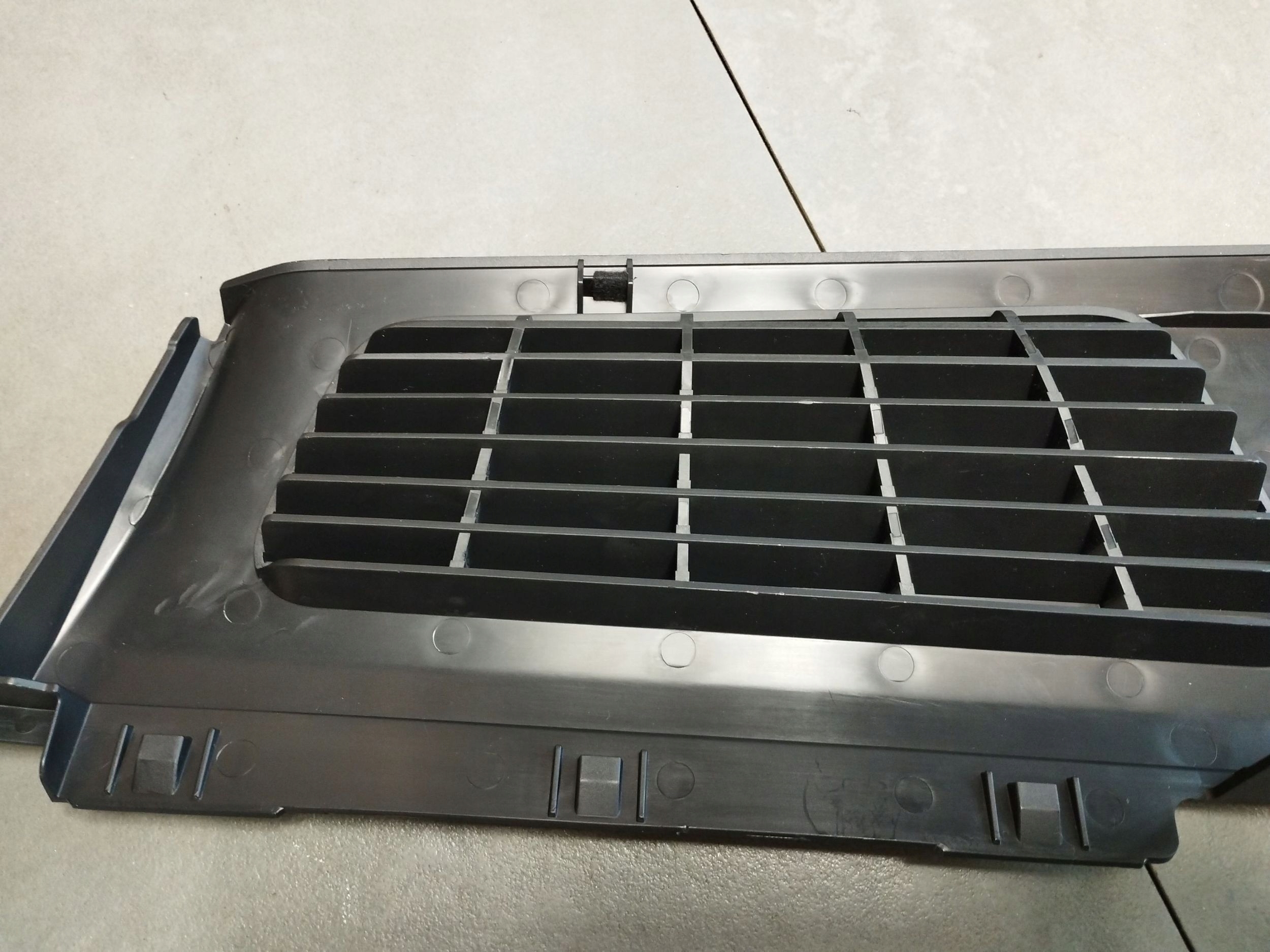 Audi A5 B10 cover windows right rear part 8B9868606