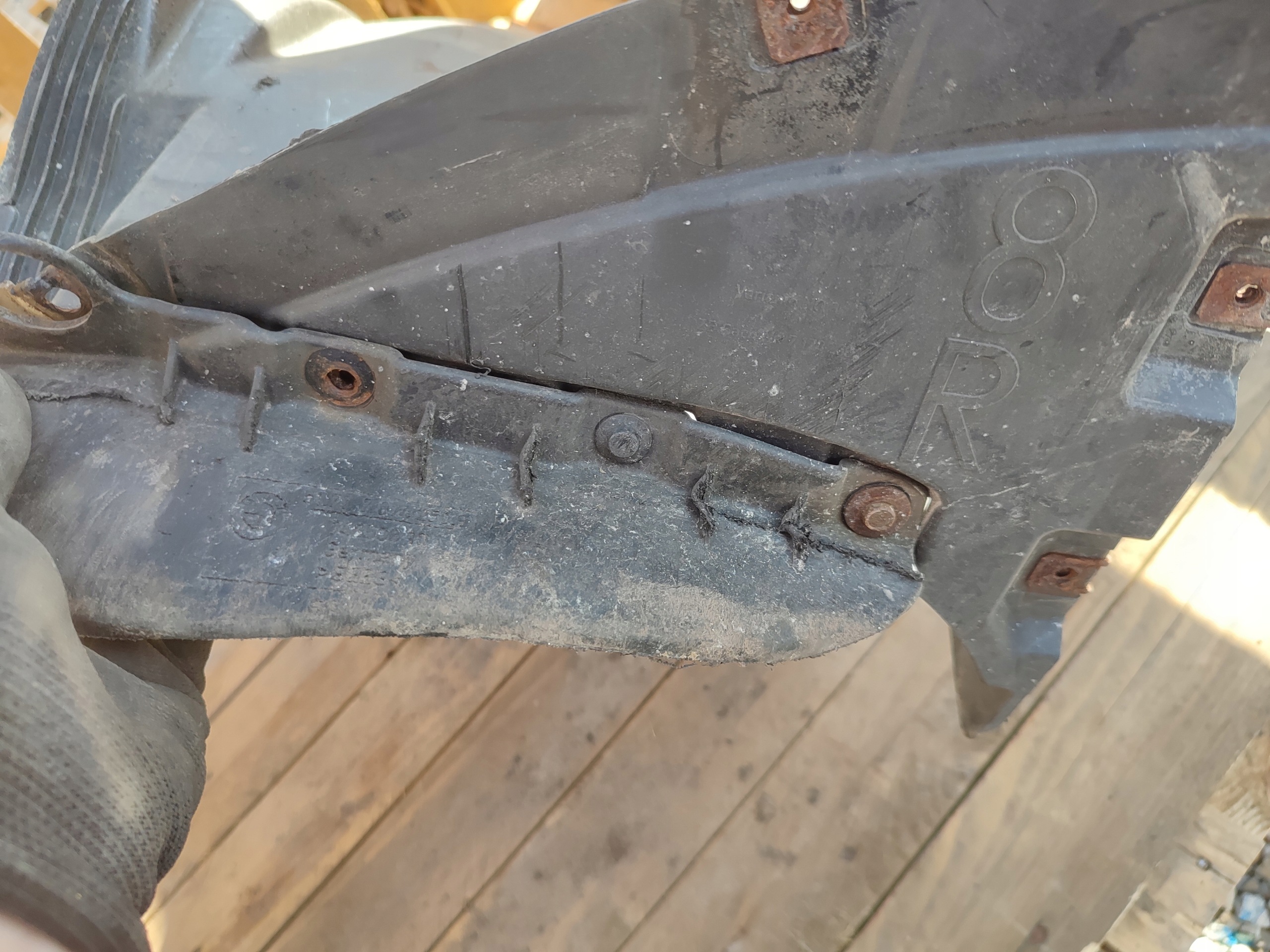 mudguard plastic right front BMW E81 E87