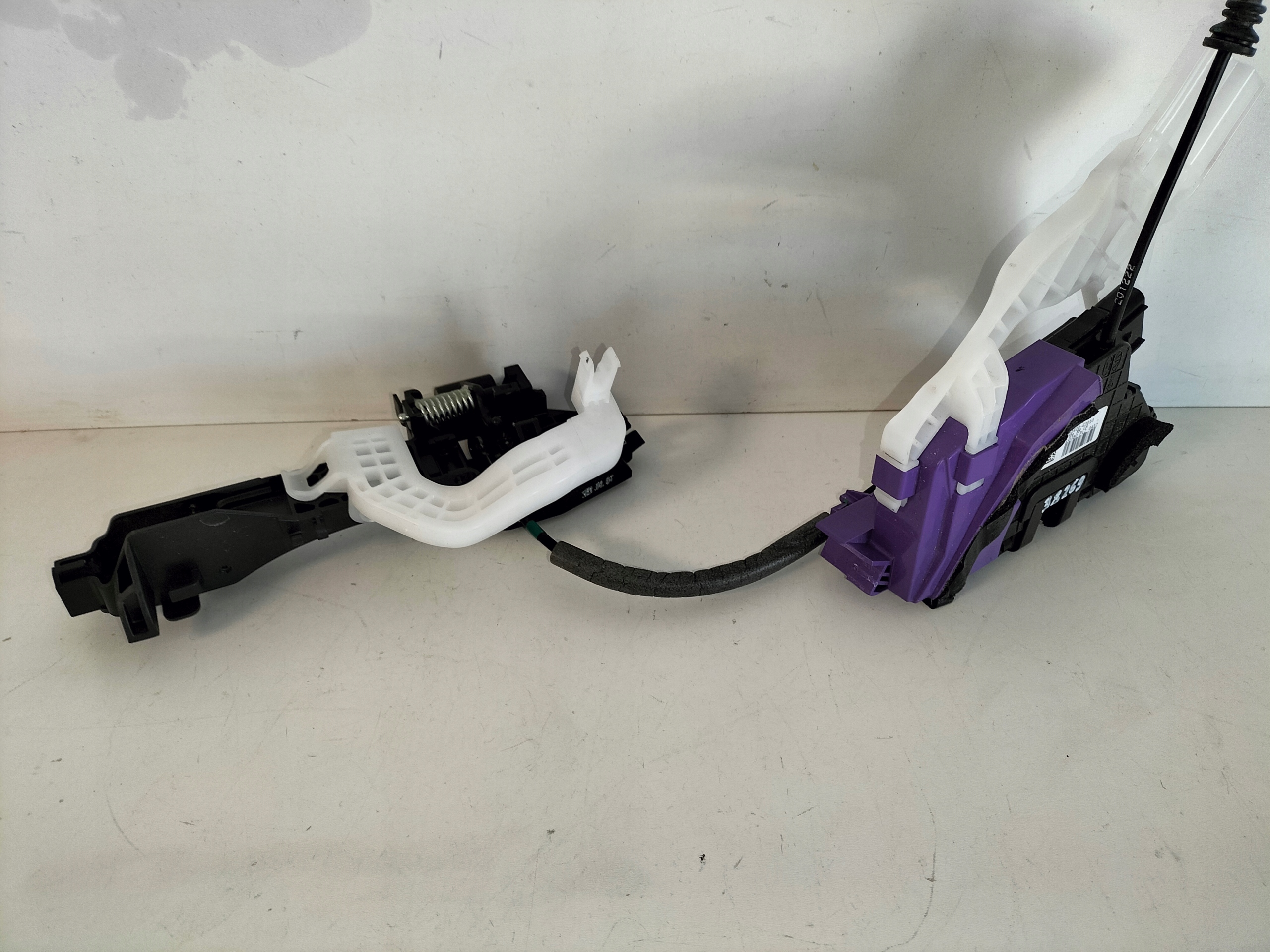 lock door rear part left HYUNDAI I30 III 17