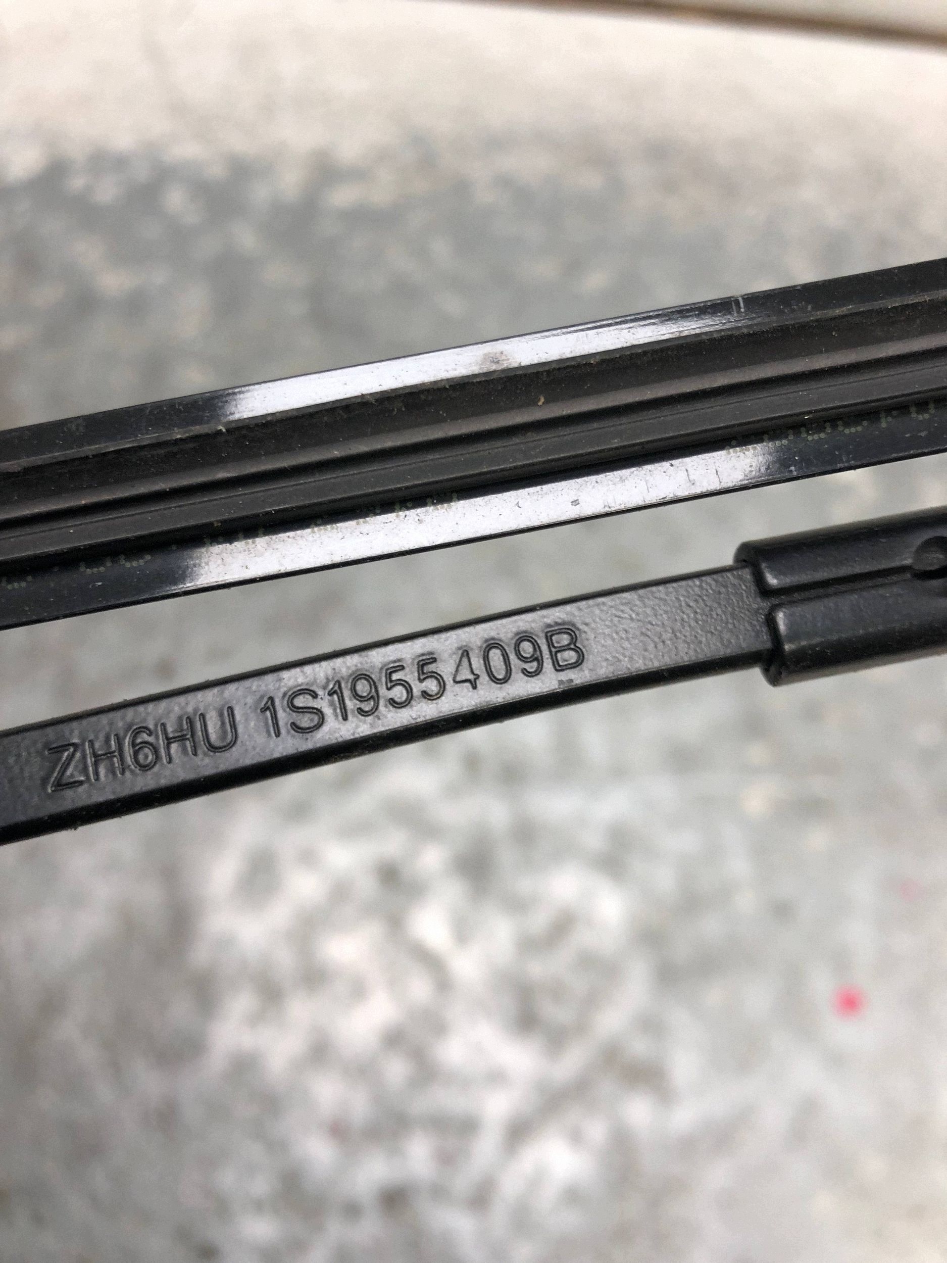 wiper arms SEAT MII 1S1955410 1S1955409B