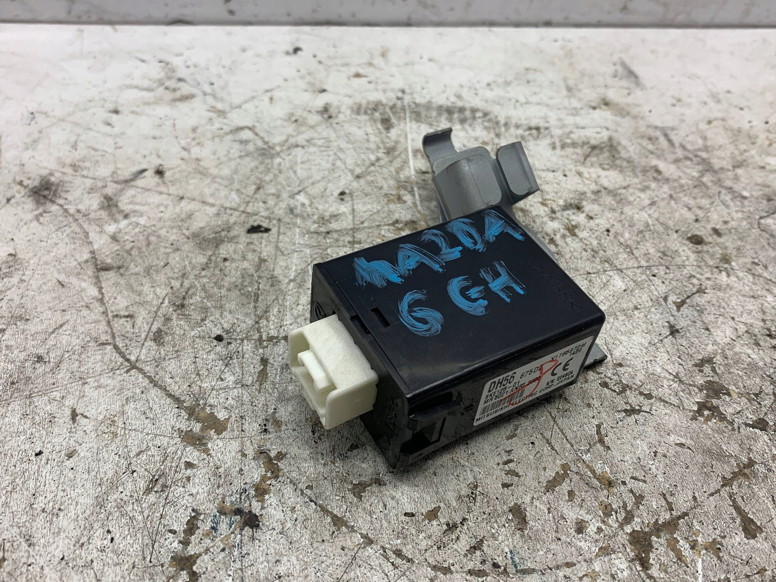 Module de la serrure Central DH56675DZ MAZDA 6 (2007-2010) 2.2 D