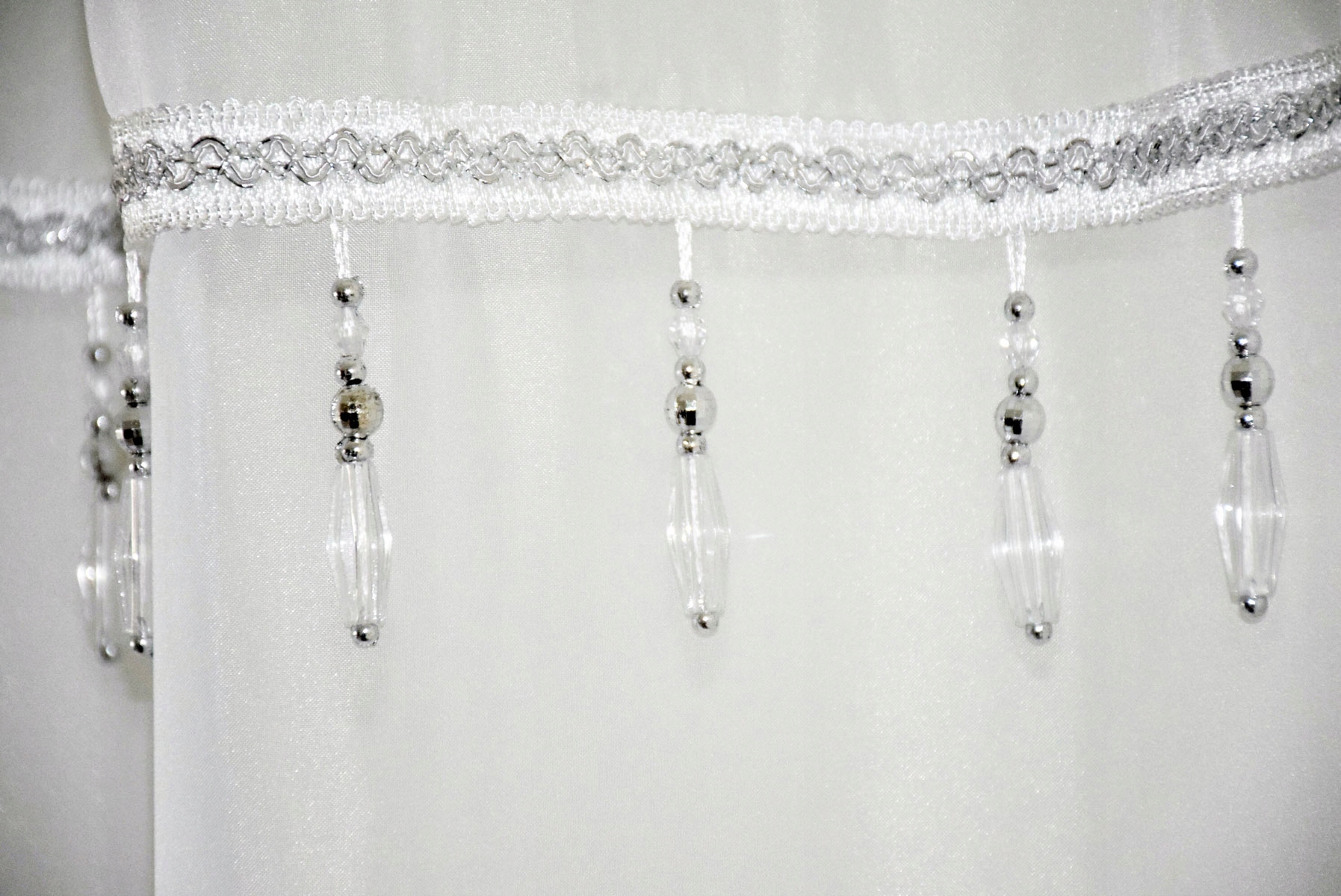 GOTOWA FIRANA z KORALIKAMI KÓŁKA 145 x 250 GLAMOUR BIAŁA Marka inna