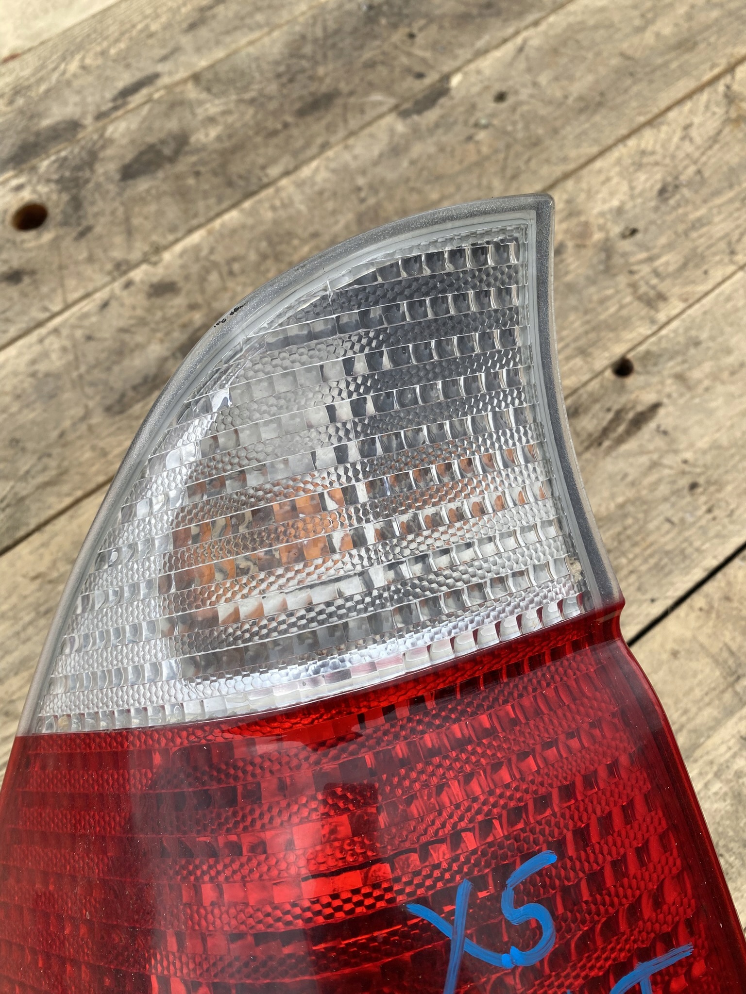 light left rear part left rear bmw x5 E53