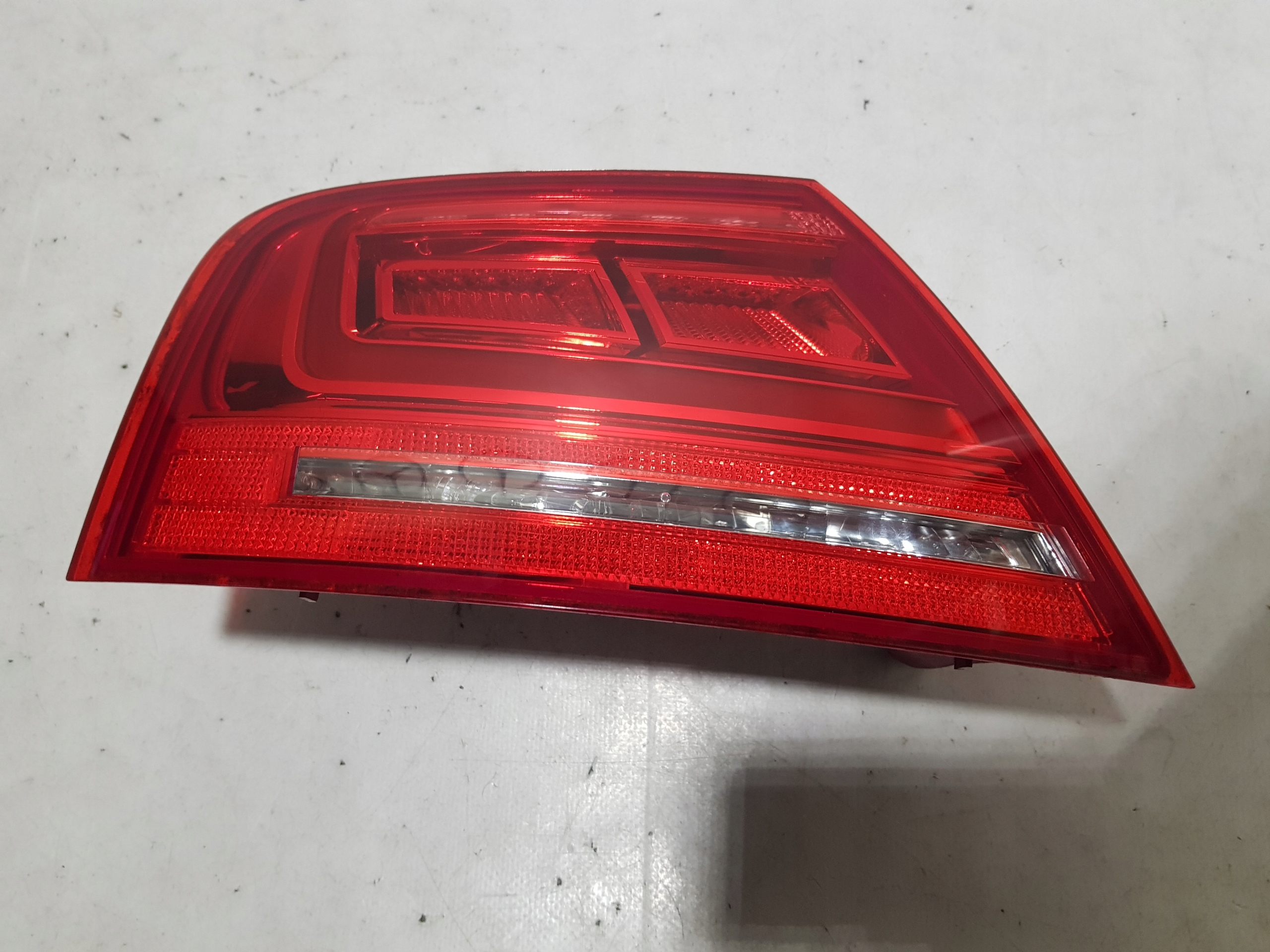 Licht links heck links hinten AUDI A8 D4 4H0945095