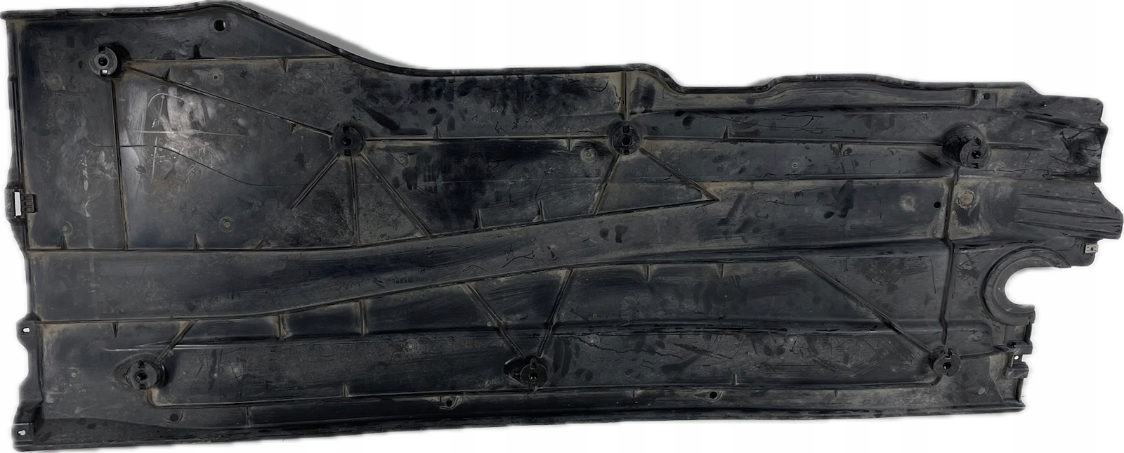 BLENDE ABDECKUNG UNTERFAHRSCHUTZ RECHTS VW PASSAT B8 3Q0825202K