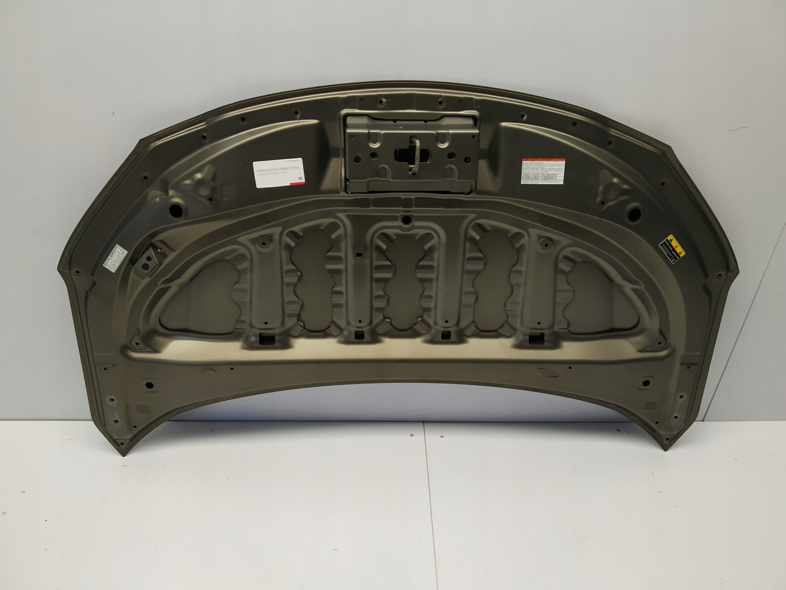2020r + Toyota Yaris Cross bonnet front original