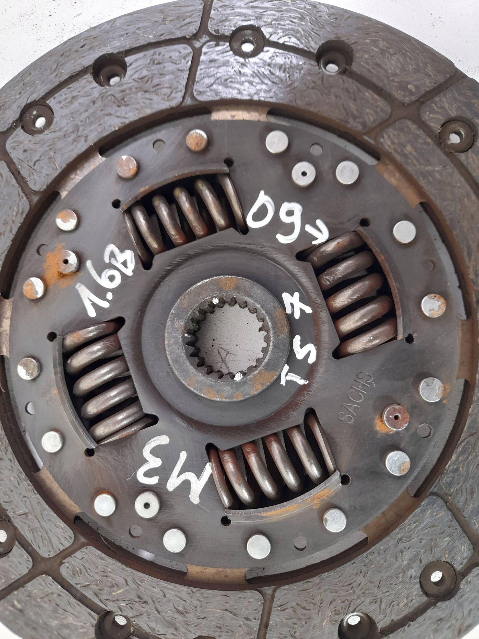 Mazda 3 BL 1,6B Disque Embrayage 8V617550F1A (TS7)