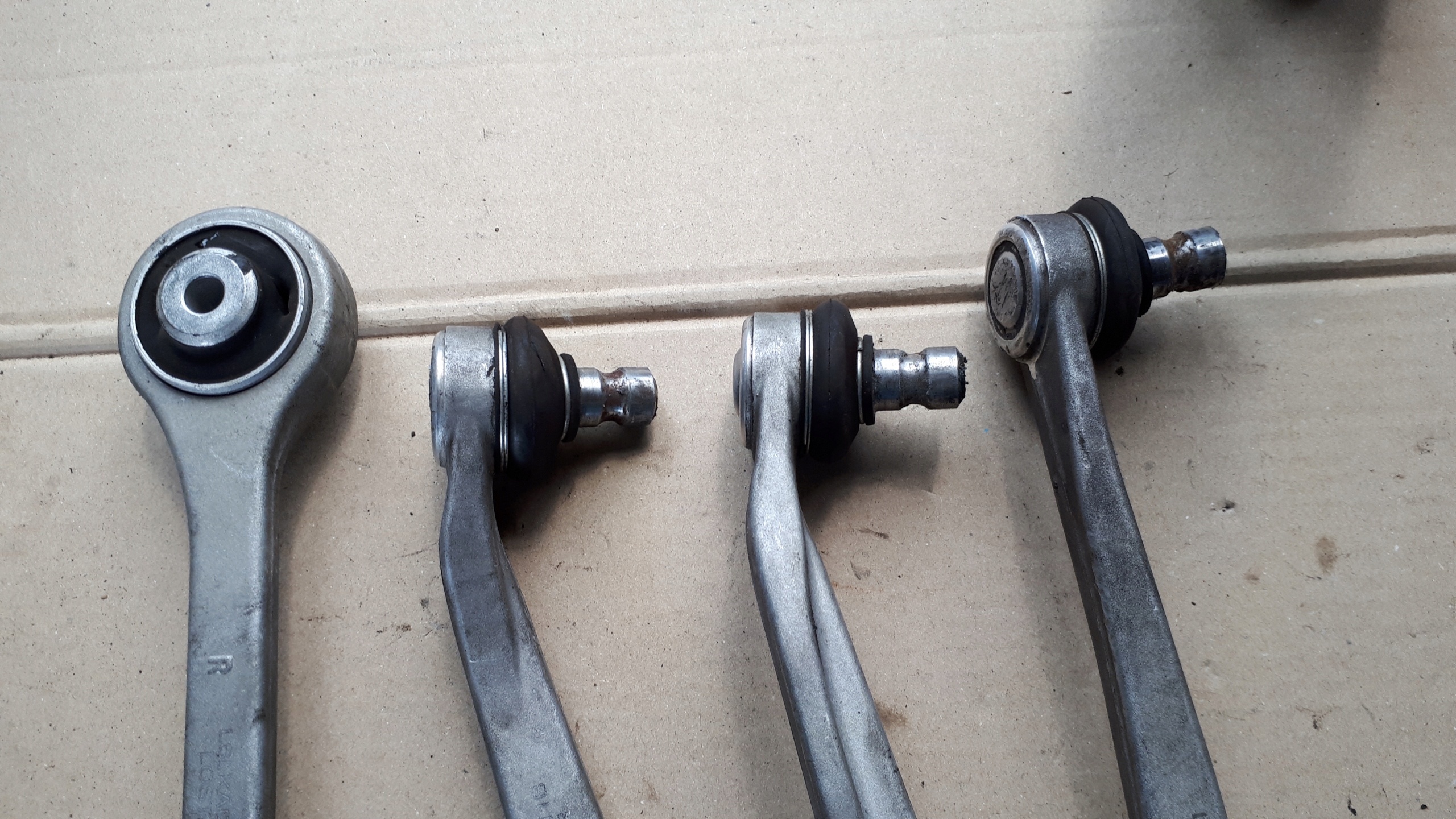 S4 B8 LIFT Querlenker Querlenker oben 3.0 TFSI S5 2X