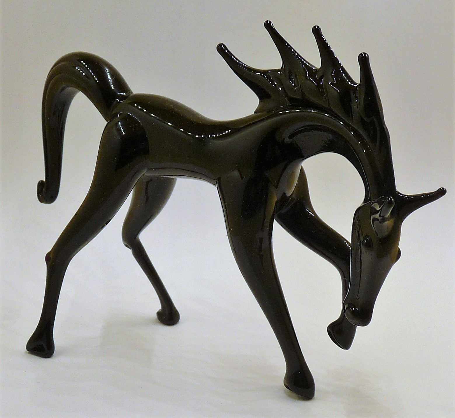 Skleněná figurka Extra Krásný koník Černý kůň dárek Fd XL Velká XL