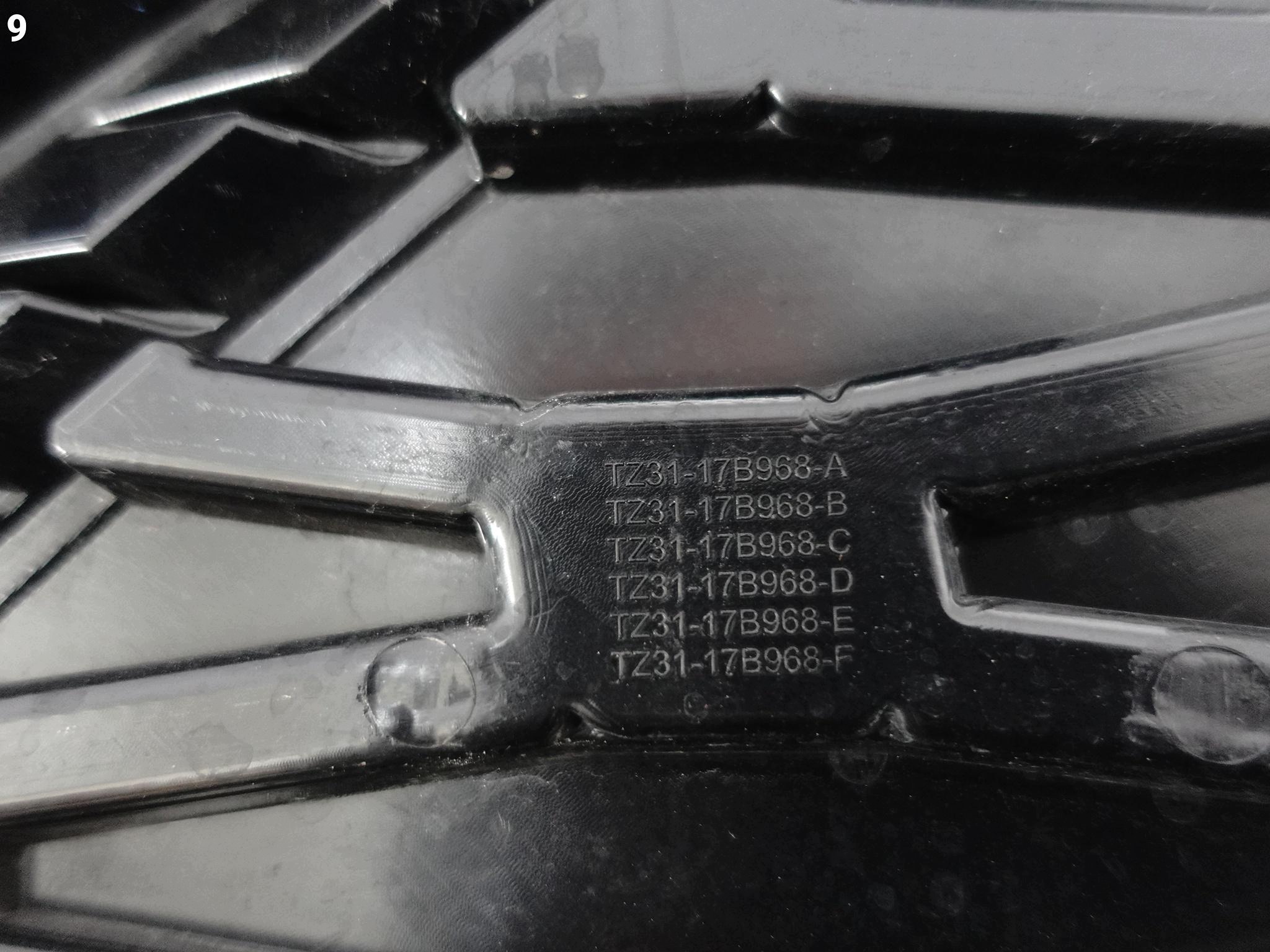 FORD E-TRANSIT CUSTOM E-TOURNEO 23- grill grille grid W bumper front