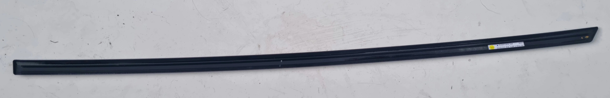 AUDI E-TRON 55 4KE moulding door left rear part 4KE839643