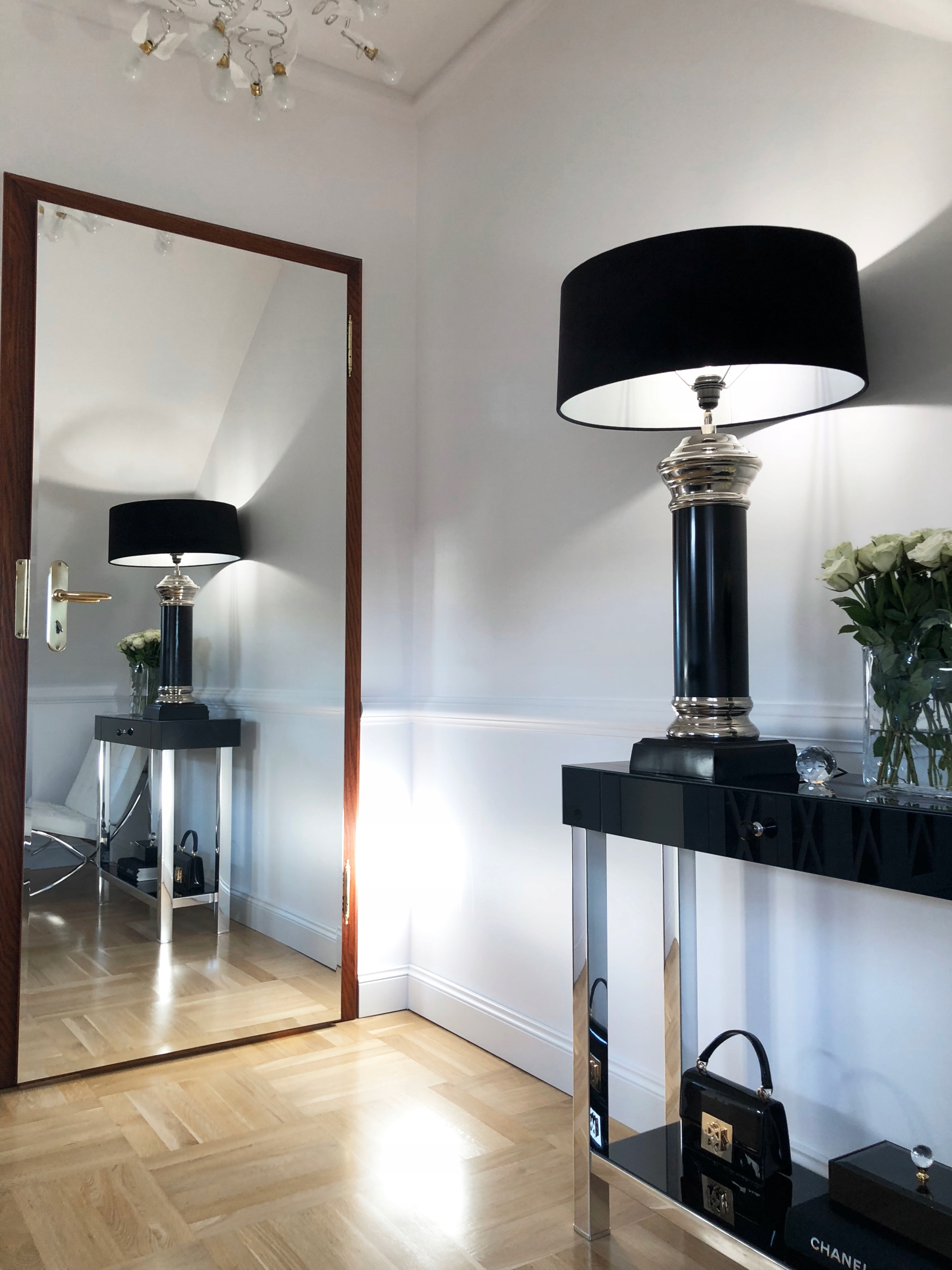 Konsola Glamour lacobel czarny stelaż chrom Wykończenie czarny połysk