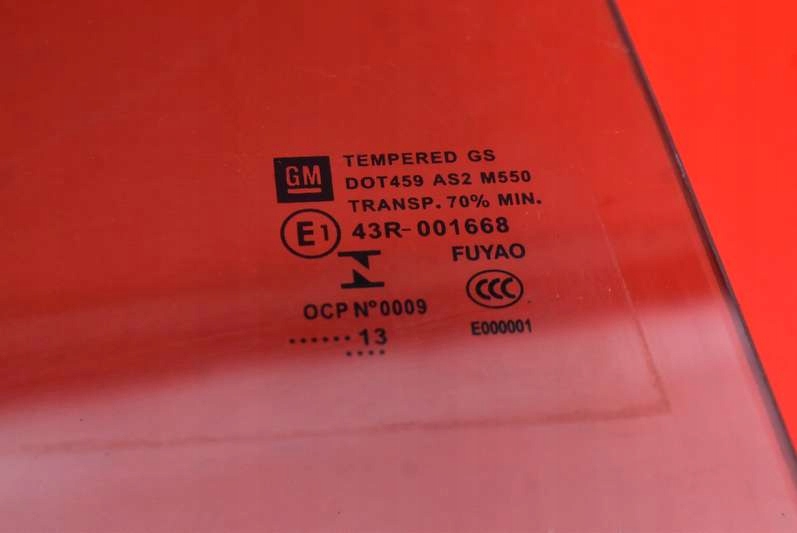 window side right rear part rear CADILLAC XTS sedan 12-17