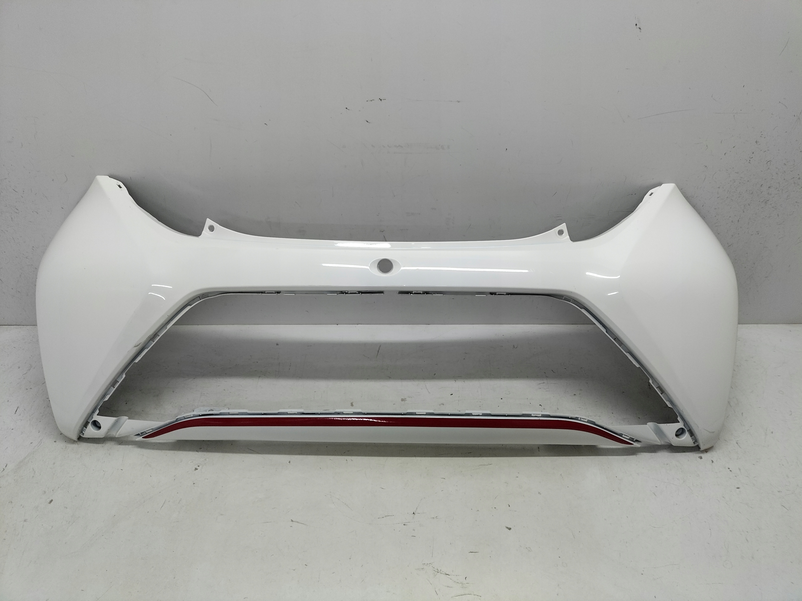 lökhárító hátsó far TOYOTA AYGO II 14
