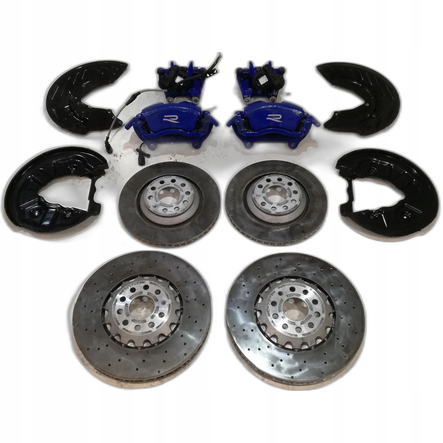 VW GOLF 8 VIII R-LINE HAMULCE TARCZE ZACISK