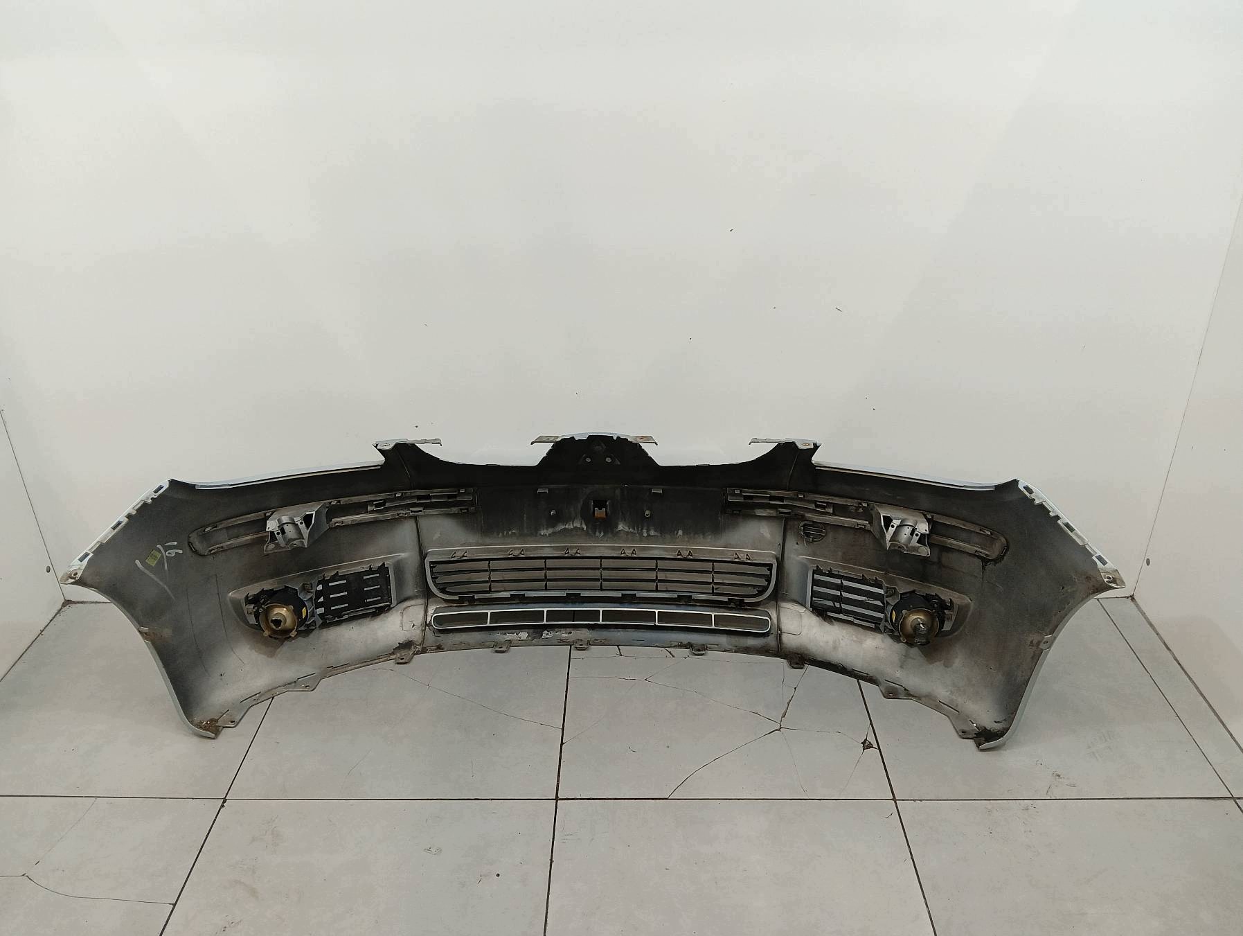 bumper front Mitsubishi Colt VII (2002-2012)