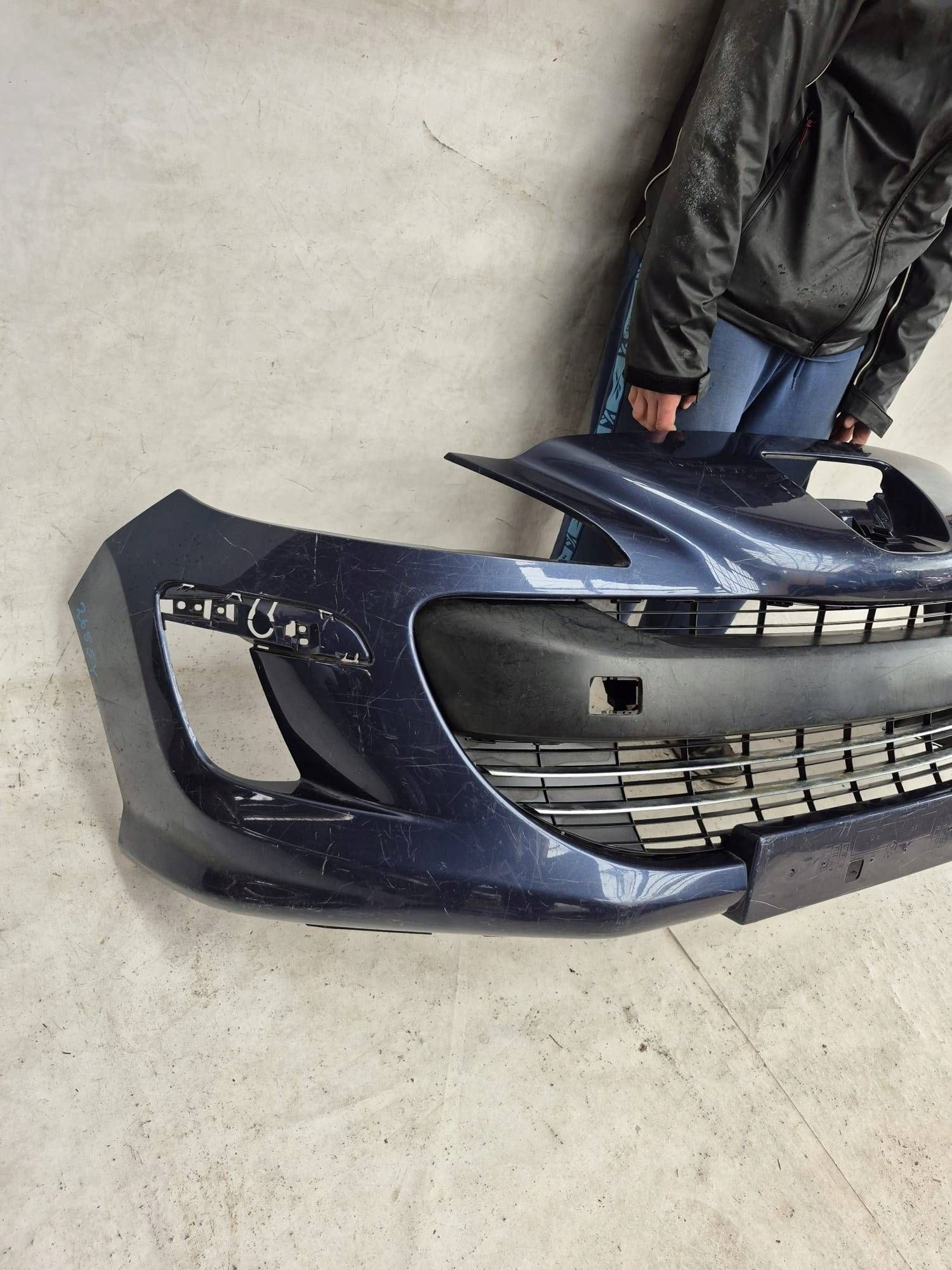 PEUGEOT 308 and T7 07-11 bumper front front 9680484677
