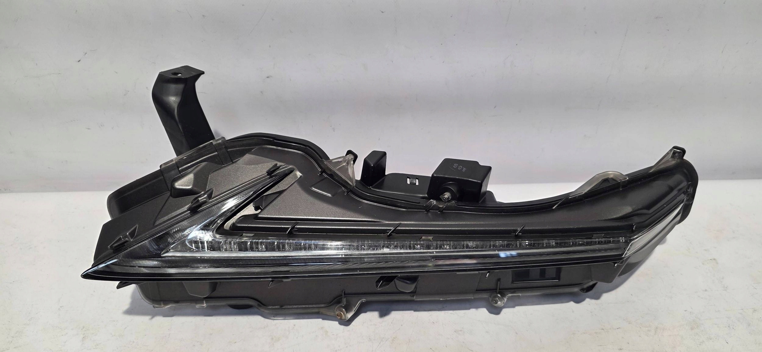 indicator front left side Lexus NX