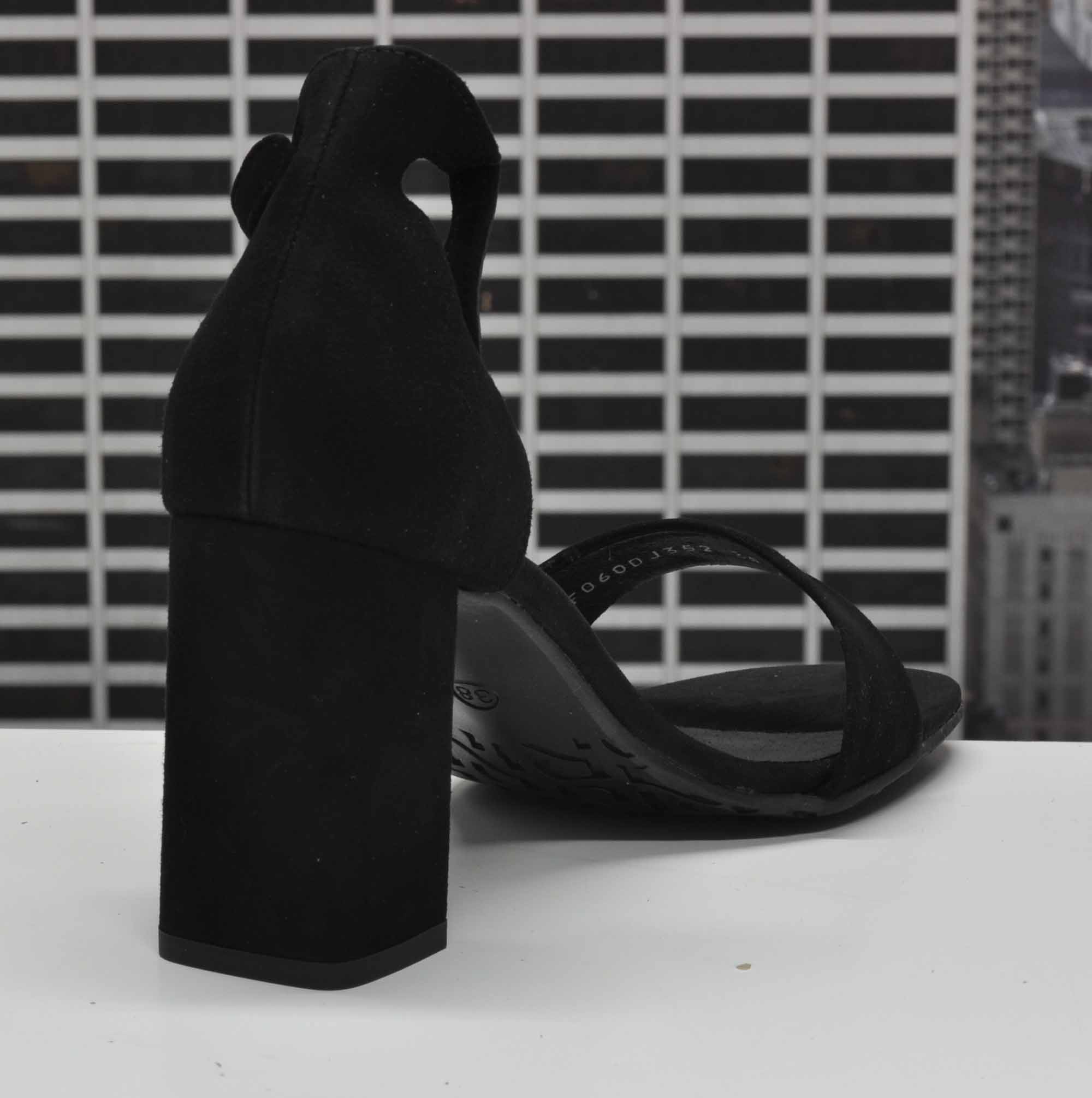 RYŁKO 9HD86_R7_14 CZARNE SANDAŁY R.39 Kod producenta 9HD86_R7 _14F