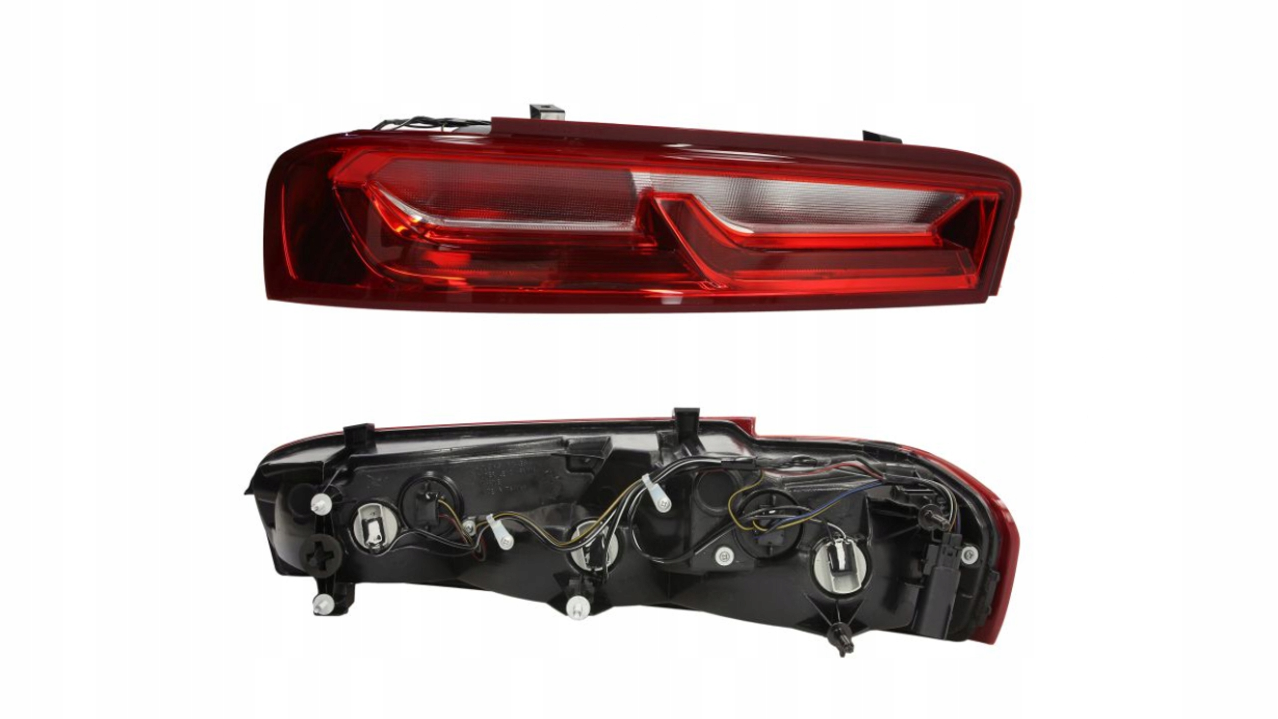 фонарь левый Chevrolet Camaro 16-18