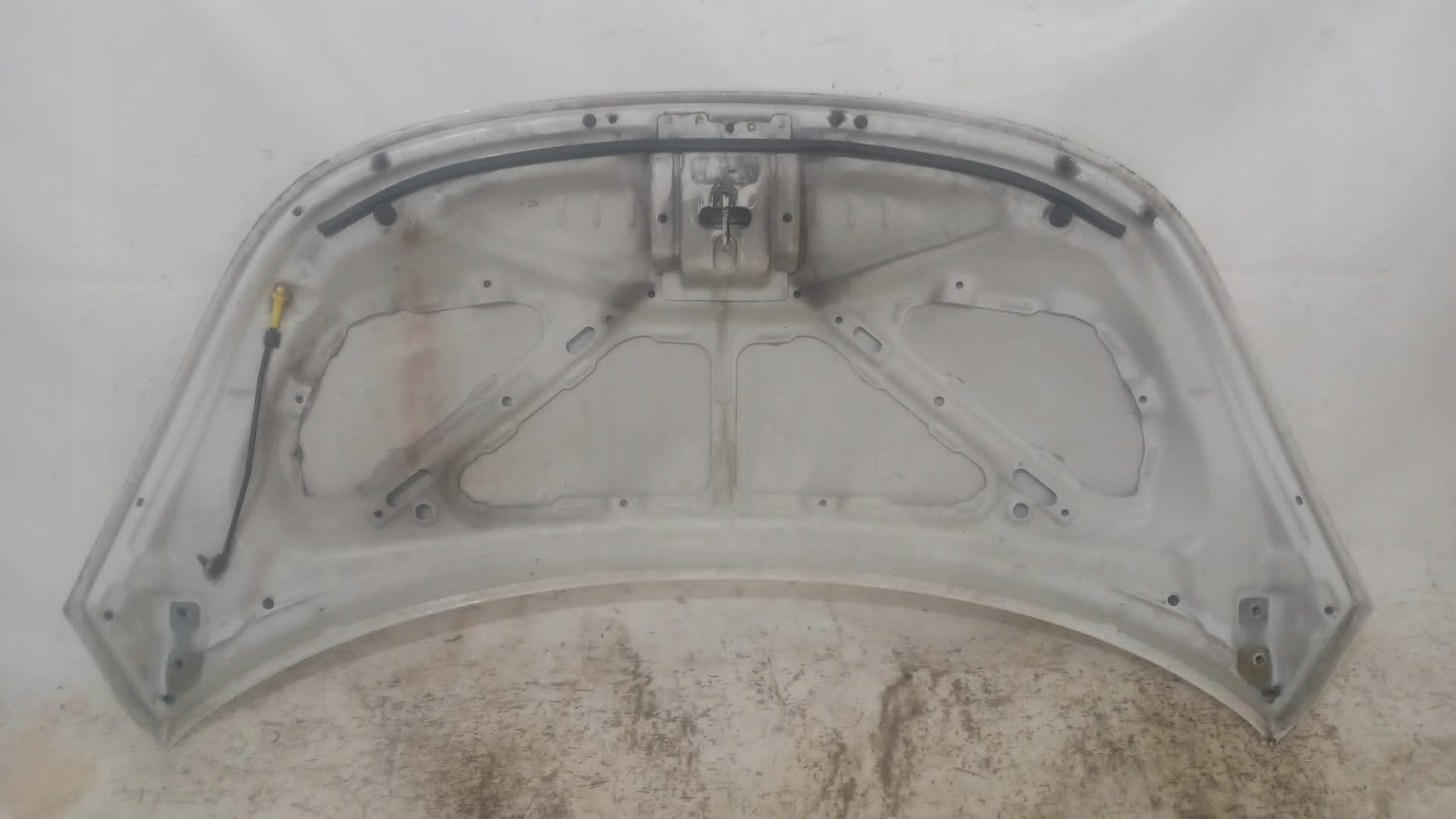 HYUNDAI I10 LIFT 11-14 PGU cofano