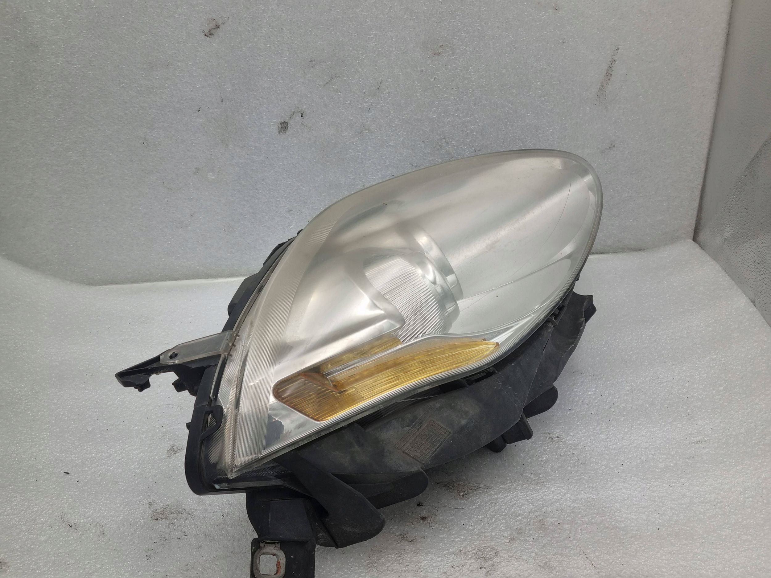 Reflektor light front side right Fiat Bravo II lens 51757534 Europa