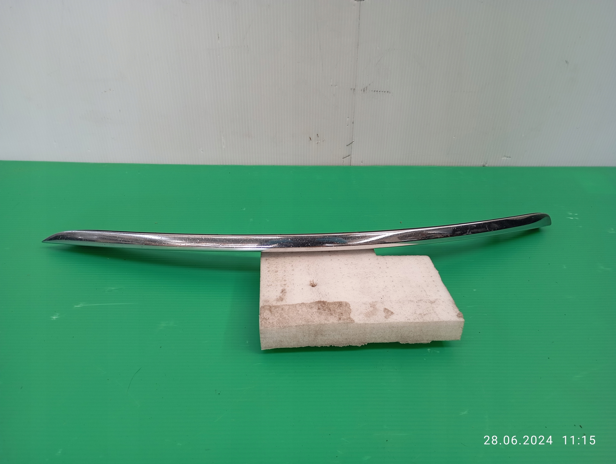 LISTWA CHROM ZDERZAKA PRAWY AUDI A6 C6 4F0807490