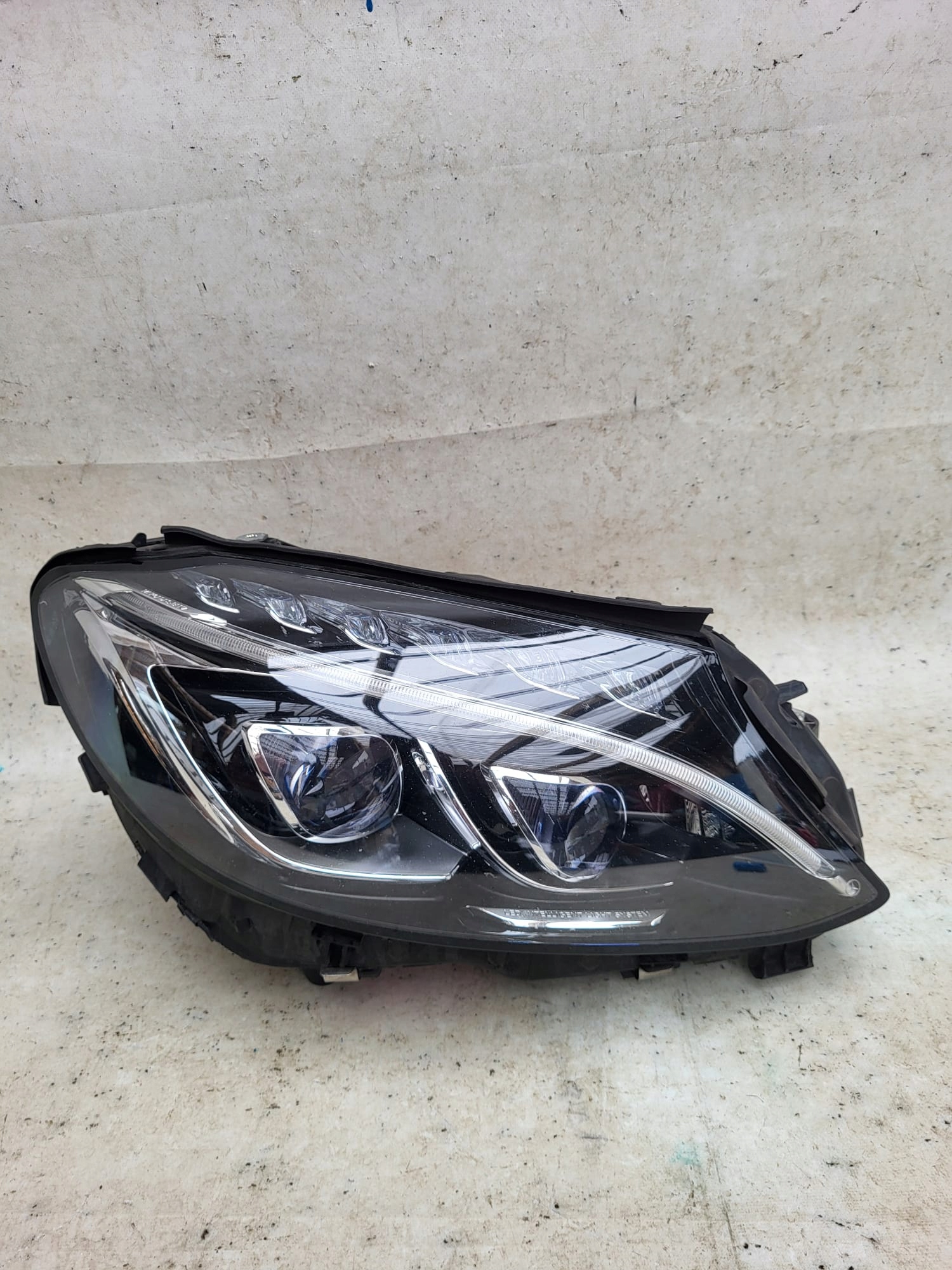MERCEDES C KLASA W205 14- light right front front FULL LED ILS