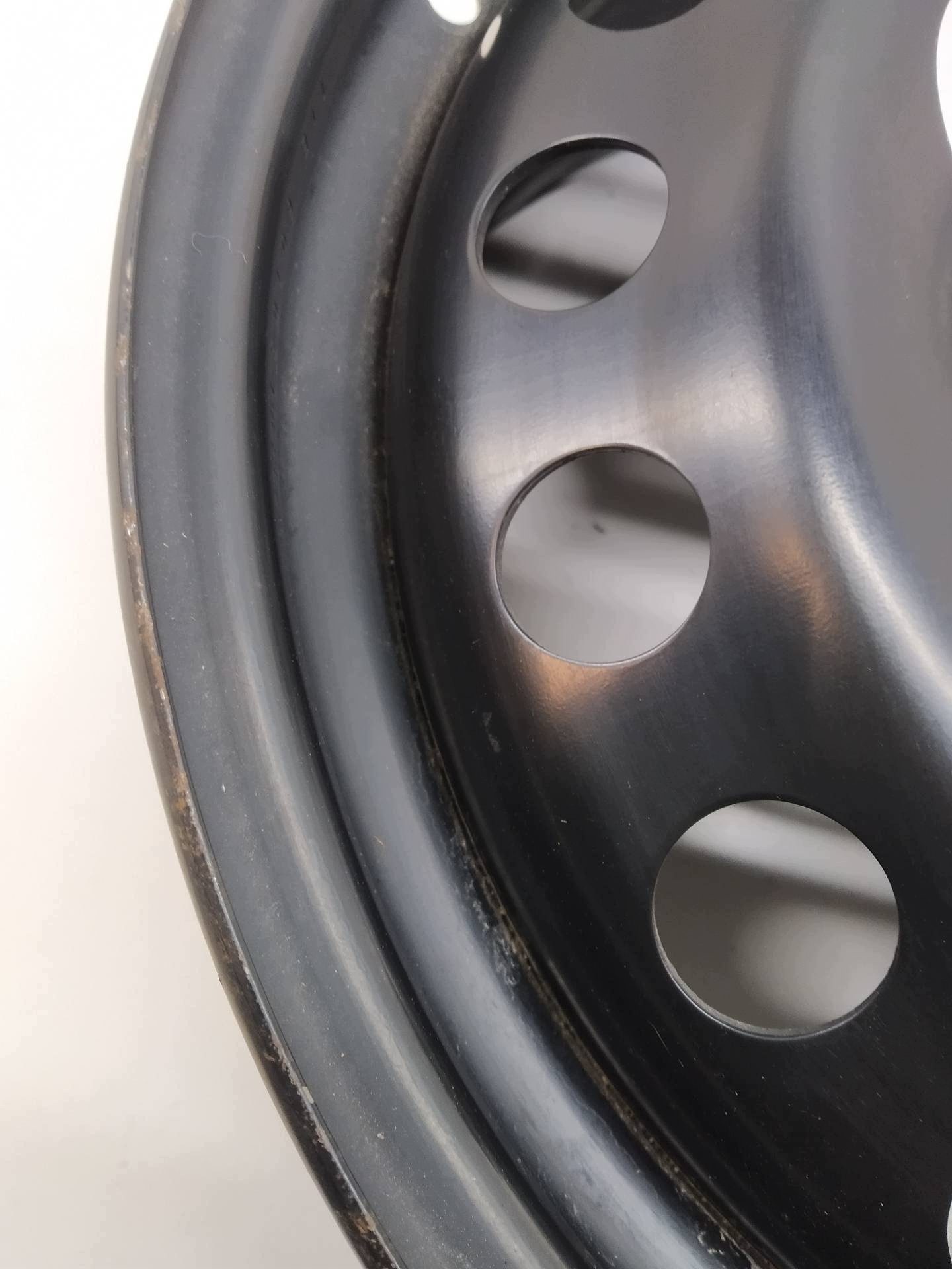 disk oceľový R16 4X100 ET49 OC60MM 6,5J16H2 8200076103 RENAULT