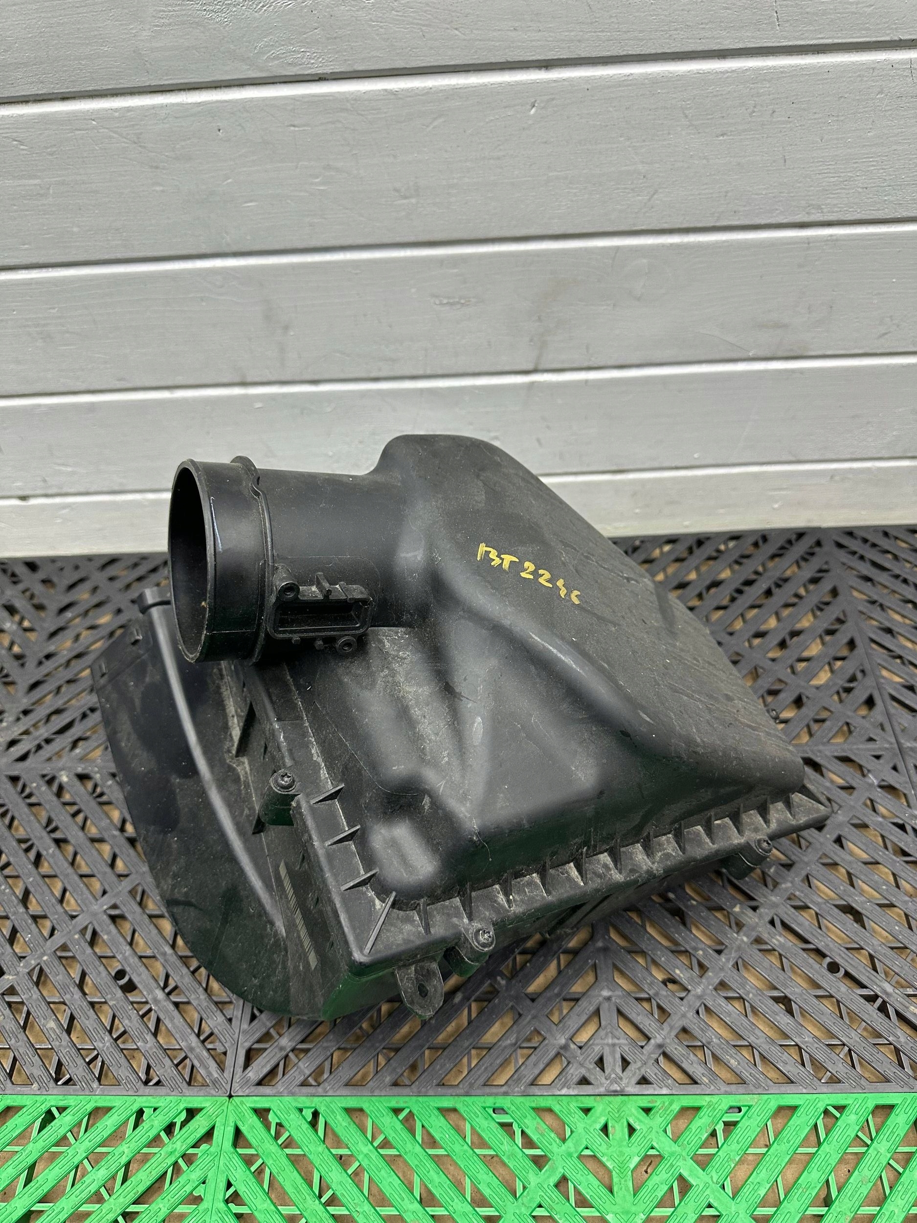 Gehäuse filter luft BMW 7 G11 G12 8620473
