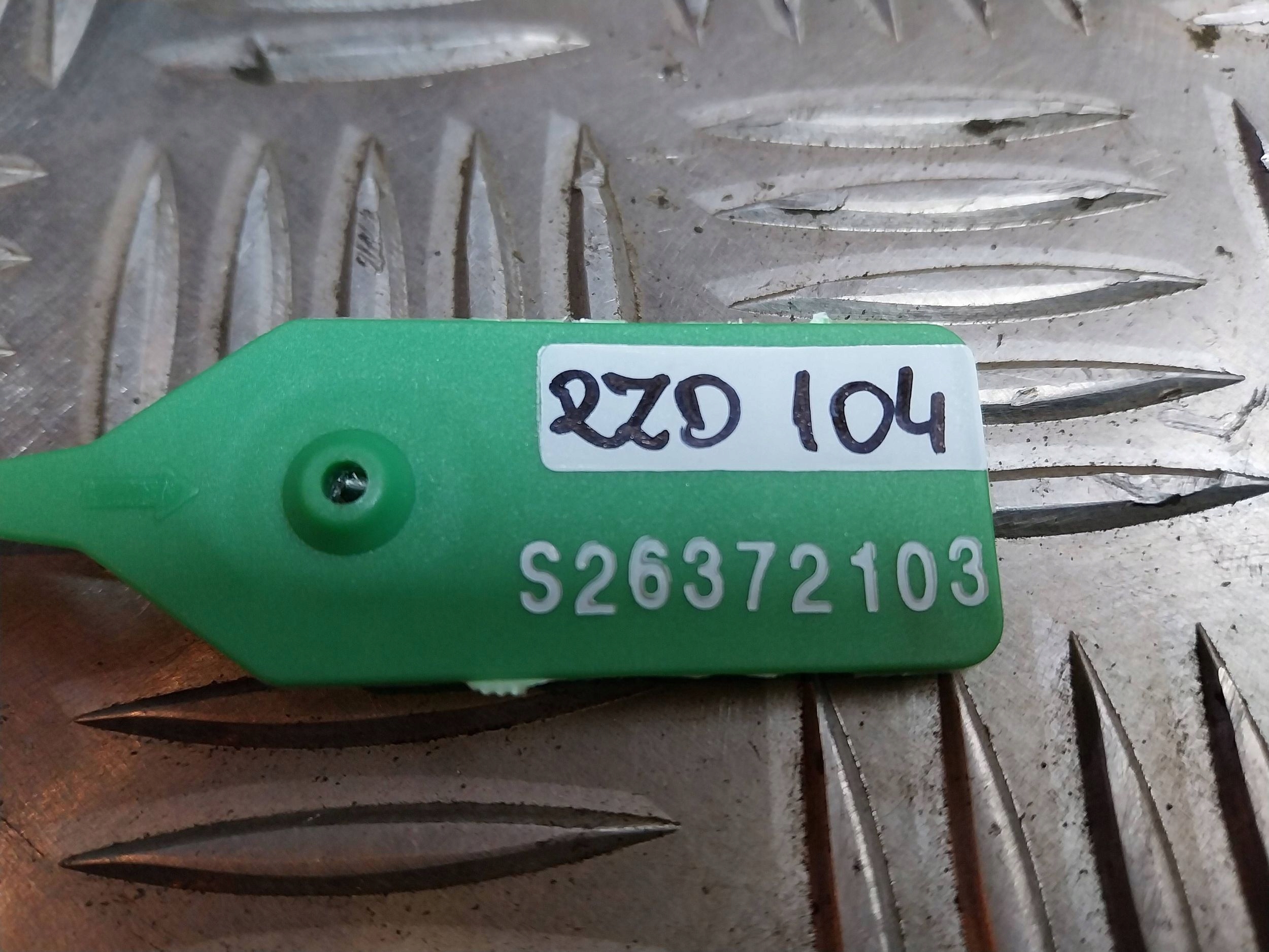 door front right VOLVO V40 II 12