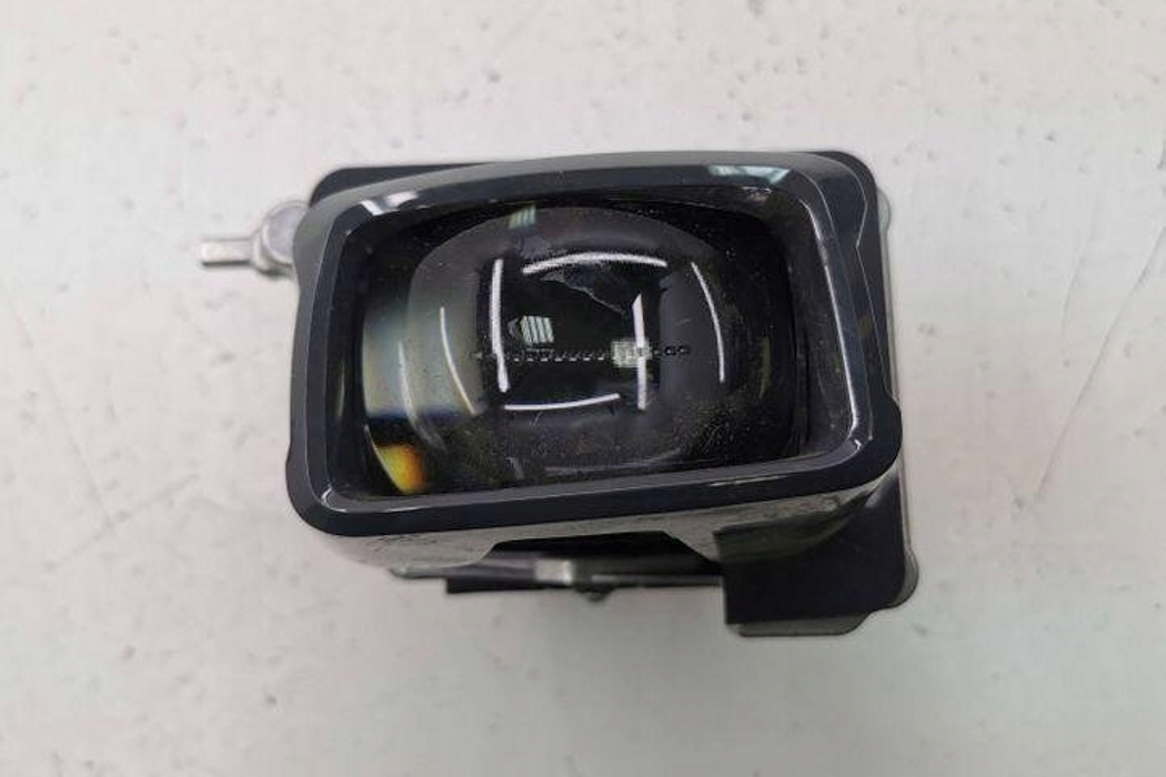 дополнительно передняя левая Audi A3 LIMOUSINE (8YS) 901945840CVH 2.0л