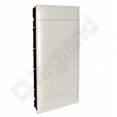 Podomítkový rozvaděč Practibox S 4x12 s bílými dveřmi, plný pro stěny