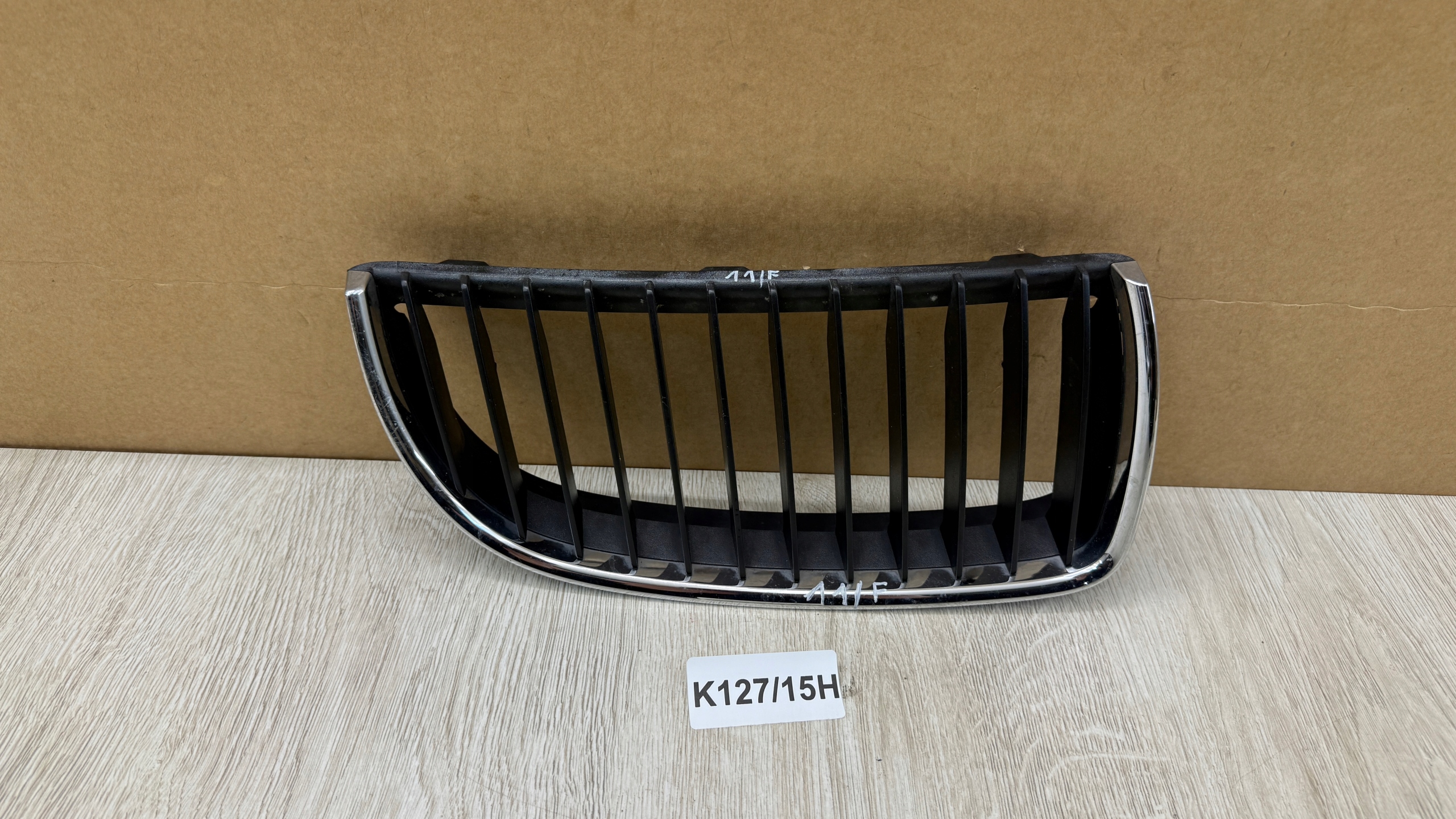 desna bubreg rešetka maska BMW 3 E90 E91 7120008 K127/15H