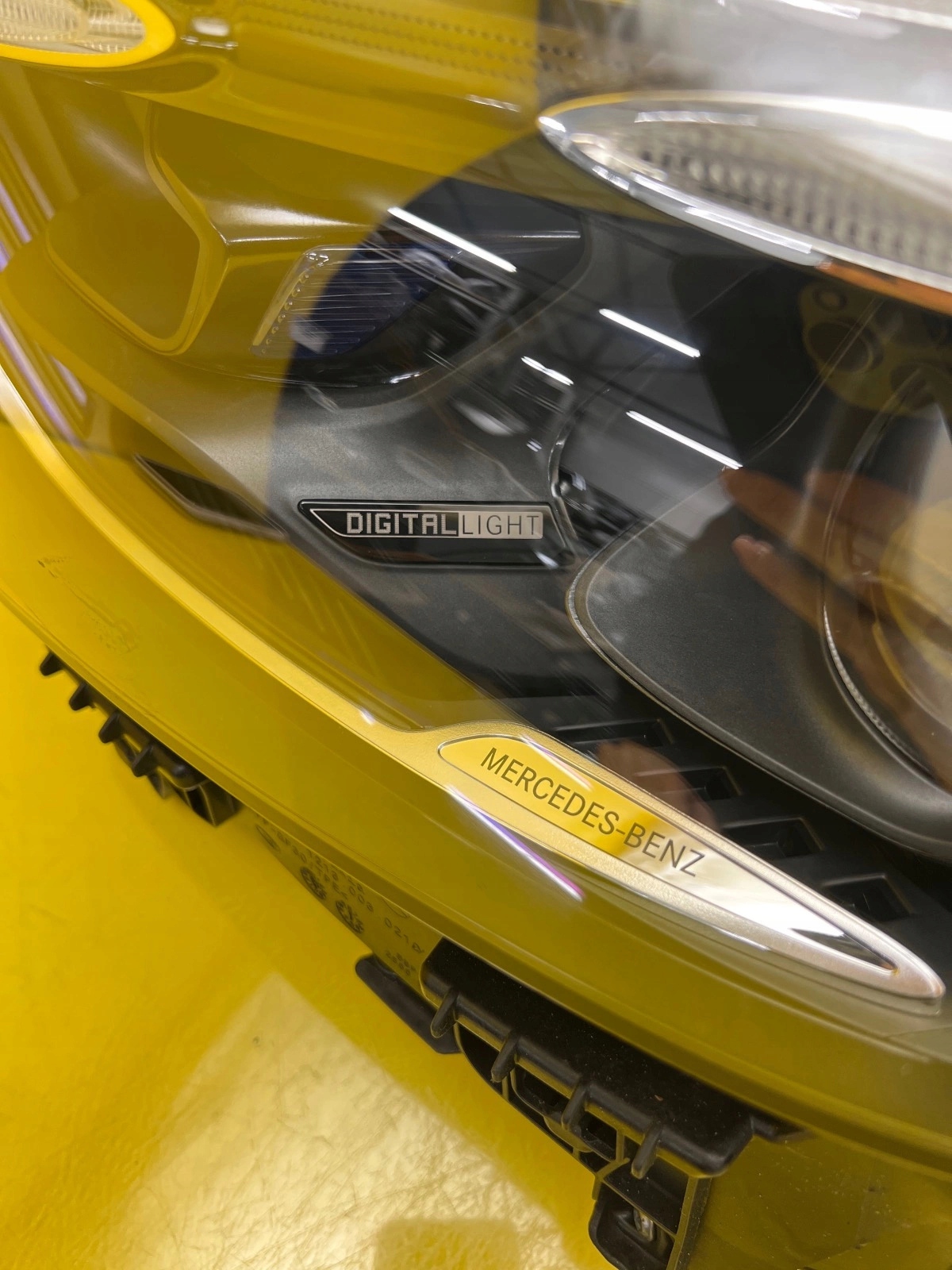 light left Mercedes GLC W254 Full Led Digital Light A2549062300