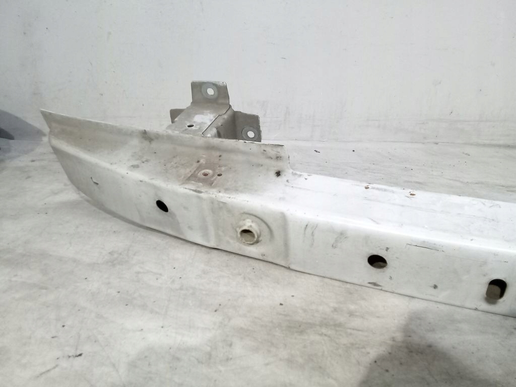 Opel Vivaro A bumper support front