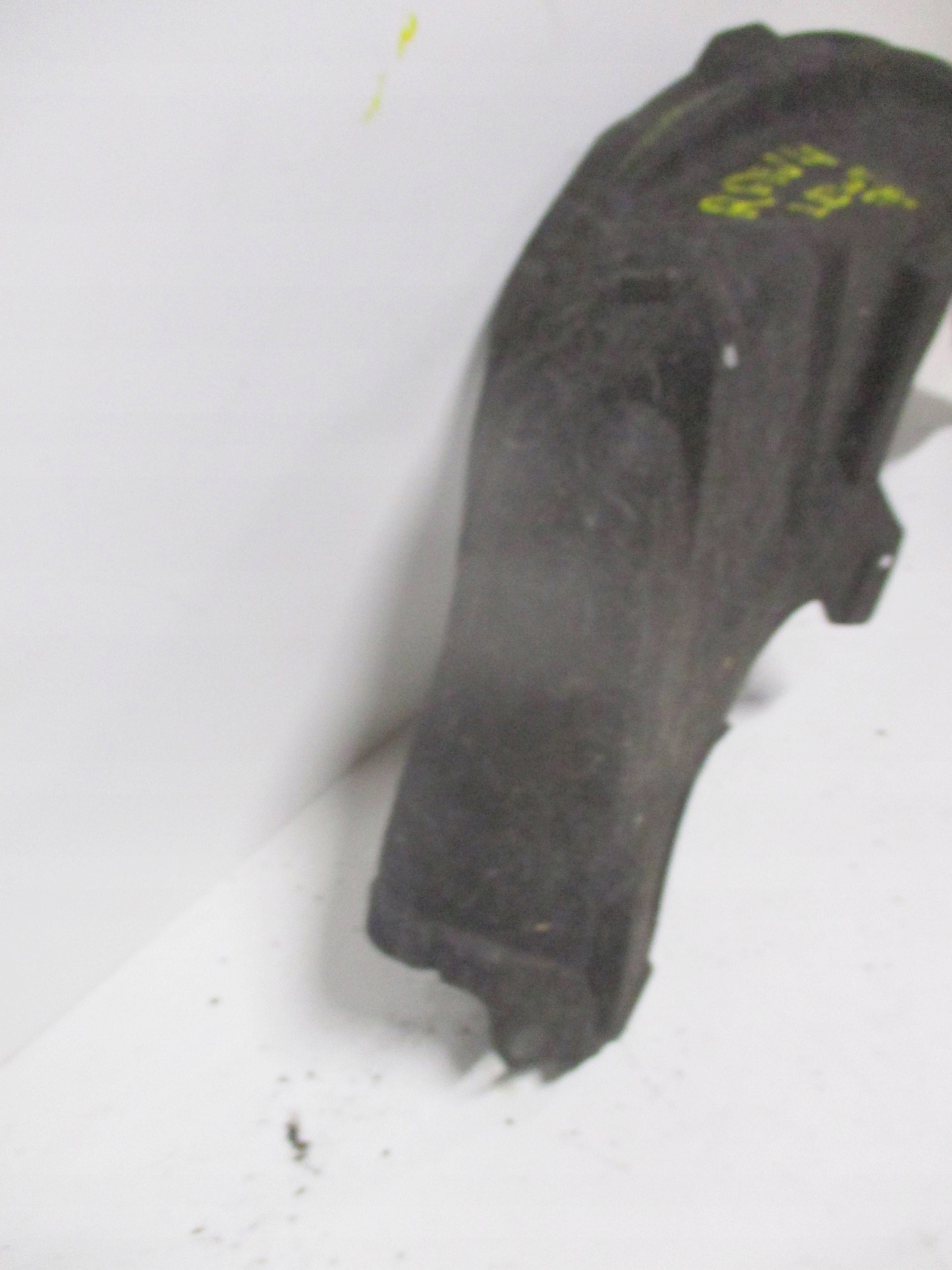 mudguard rear. left TOYOTA RAV 4 (XA40) 65638-42020