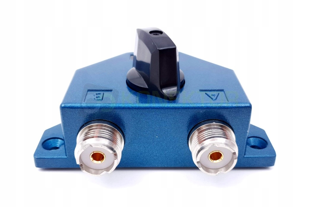 Przełącznik antenowy CO-201 podwójny złącza SO-239 (0-600MHz)