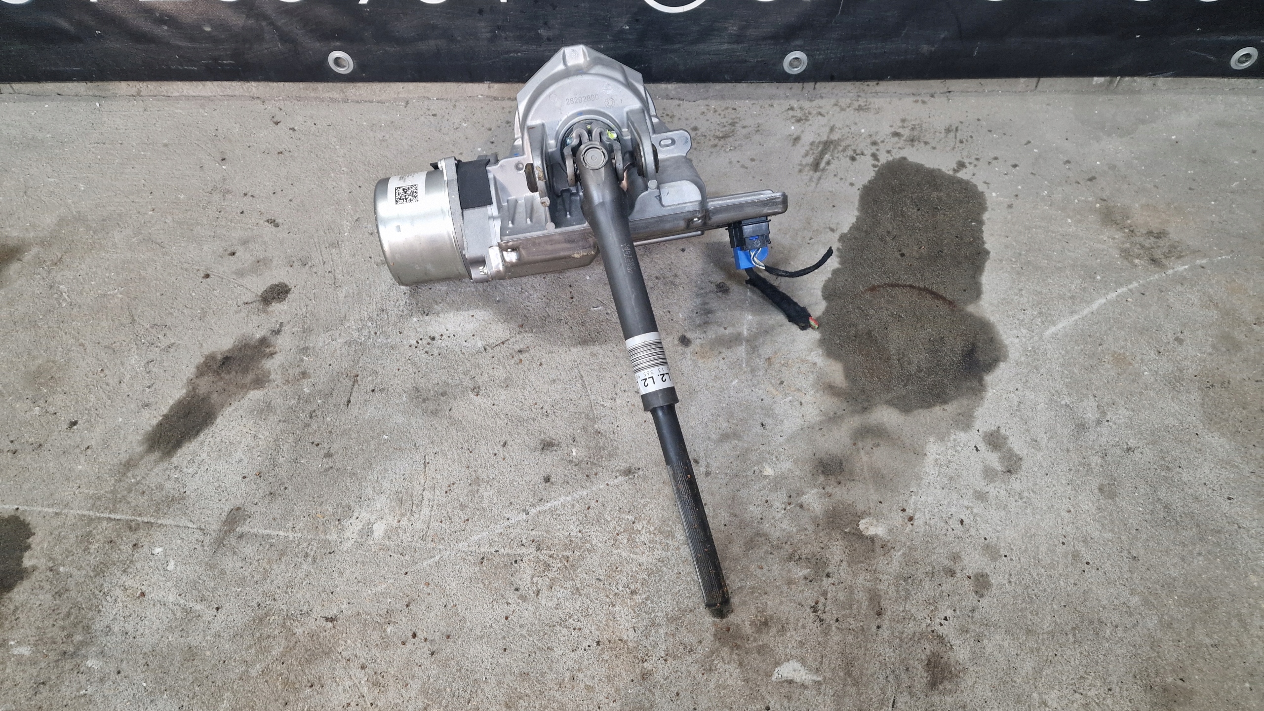 OPEL ADAM КОЛОНКА С УСИЛИТЕЛЕМ 522976190