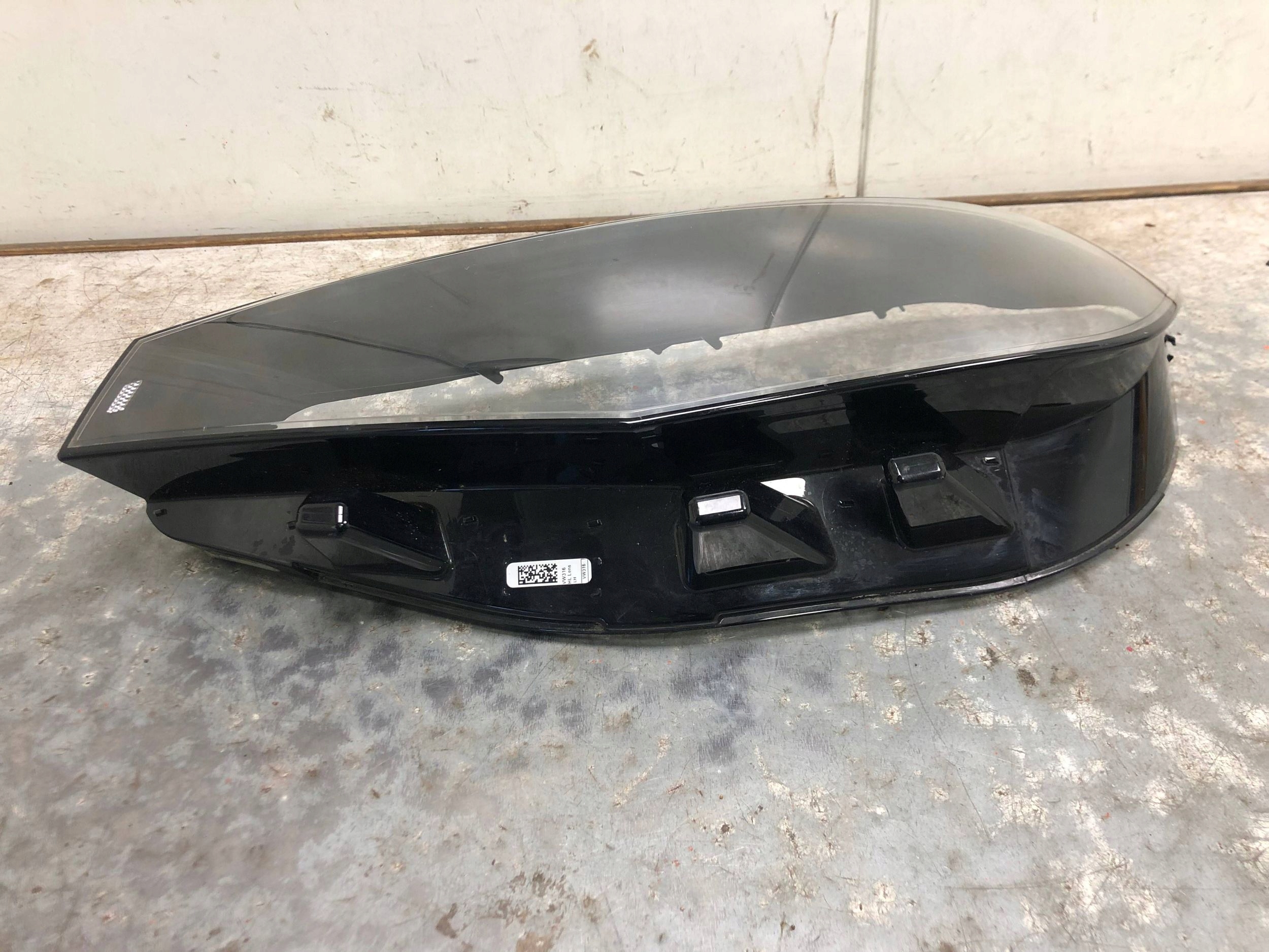 KLOSZ lights left front VW ID4 ID.4