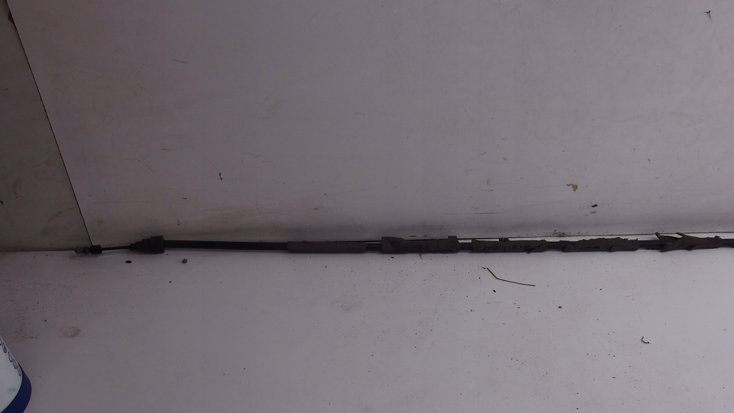 LINTWIZ234 - RENAULT TWIZY РУЧНИЙ ТРОС