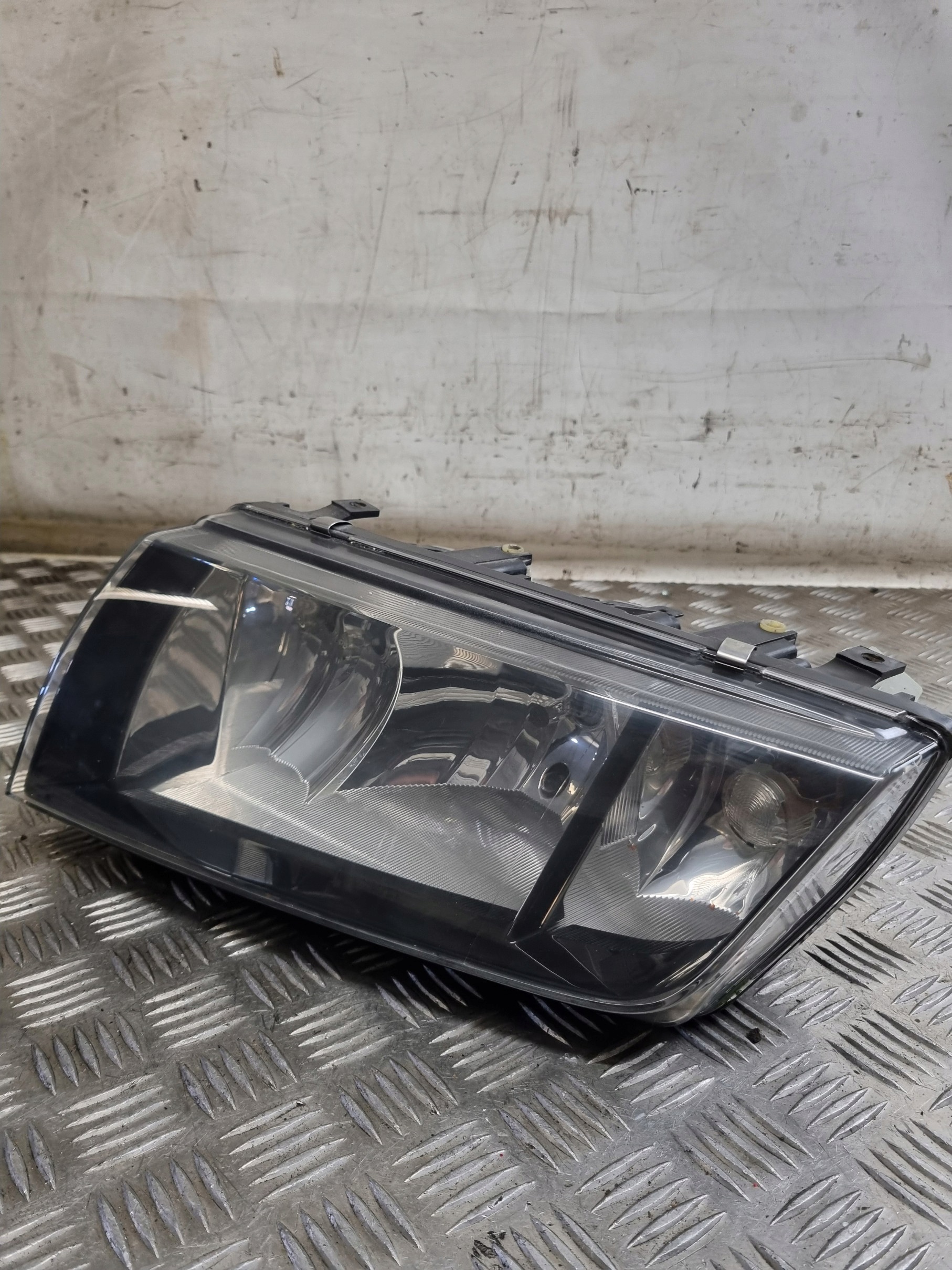 light left front SKODA FABIA